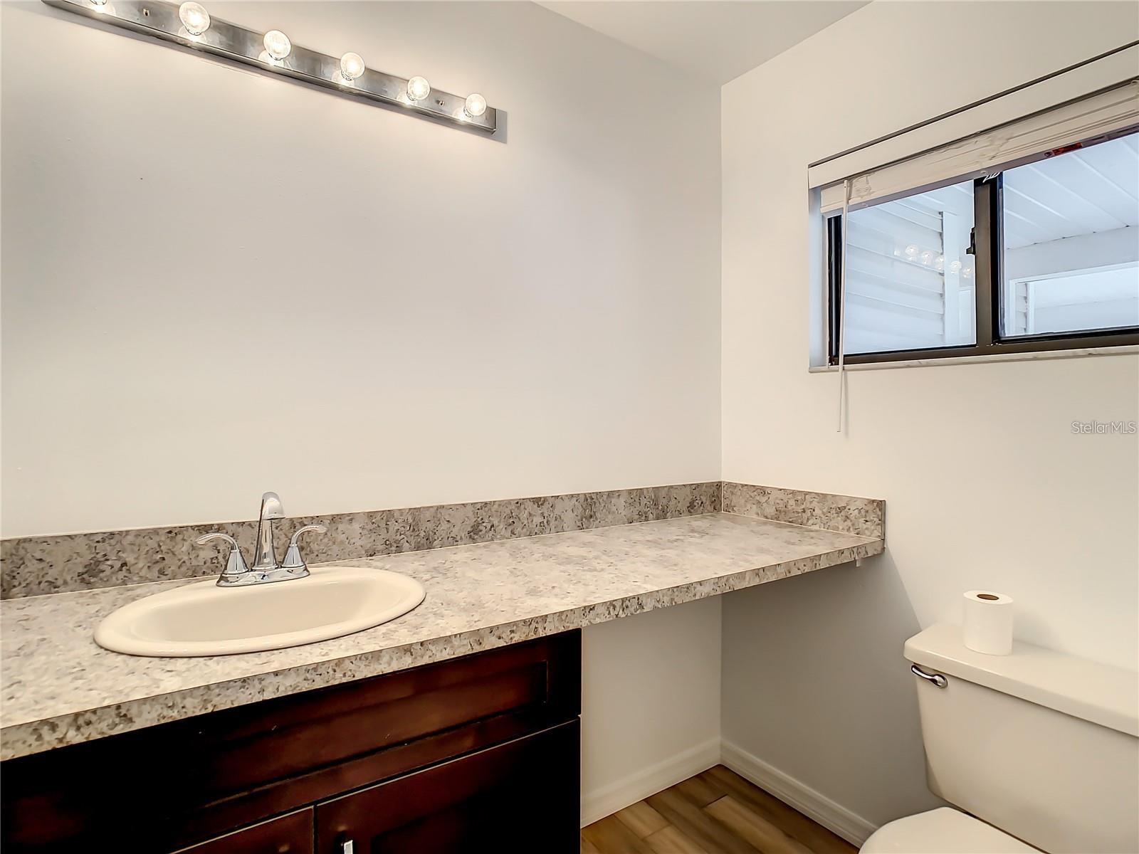 2216 STONINGTON AVE #2216, ORLANDO, FL, 32817