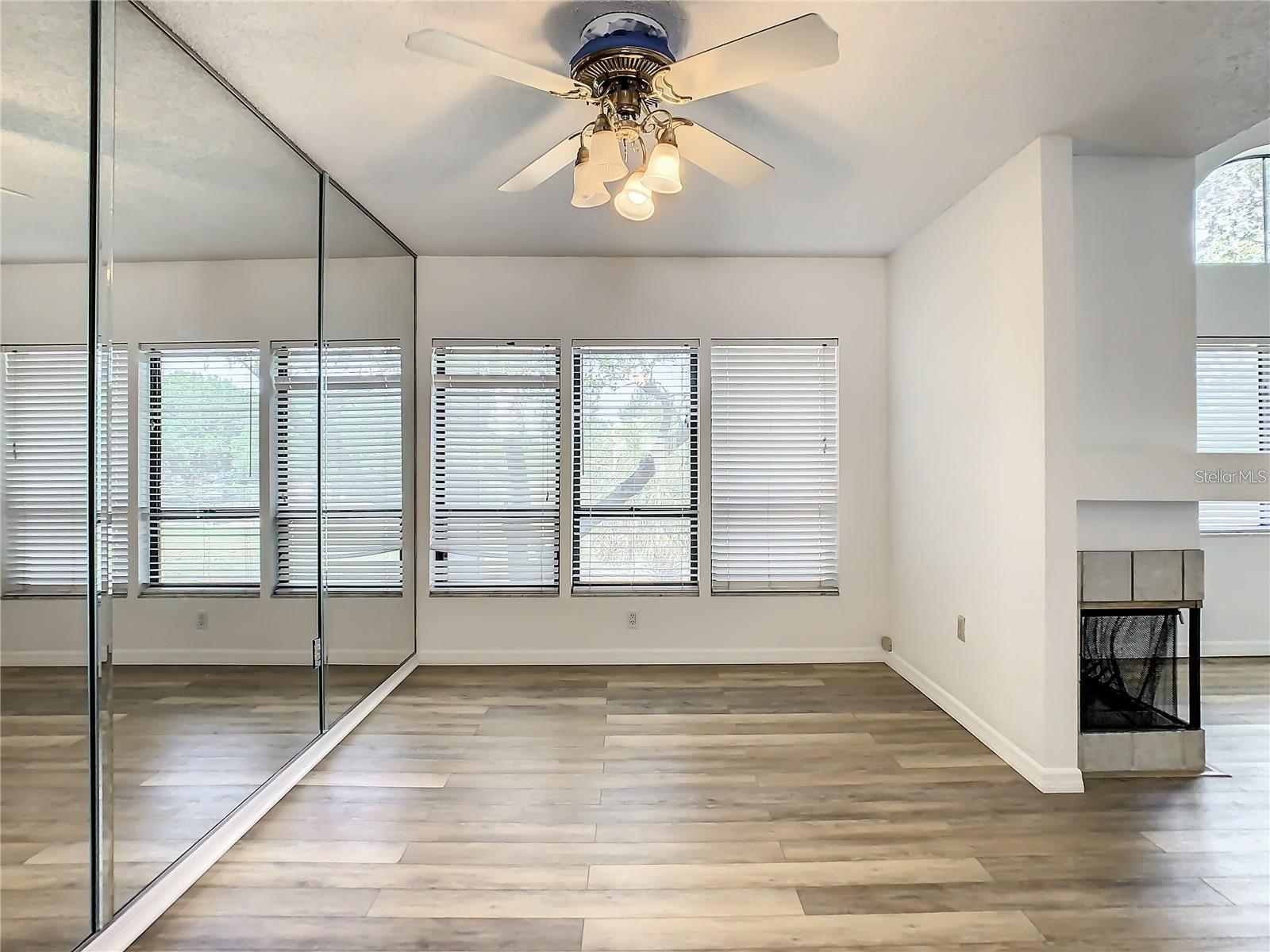 2216 STONINGTON AVE #2216, ORLANDO, FL, 32817