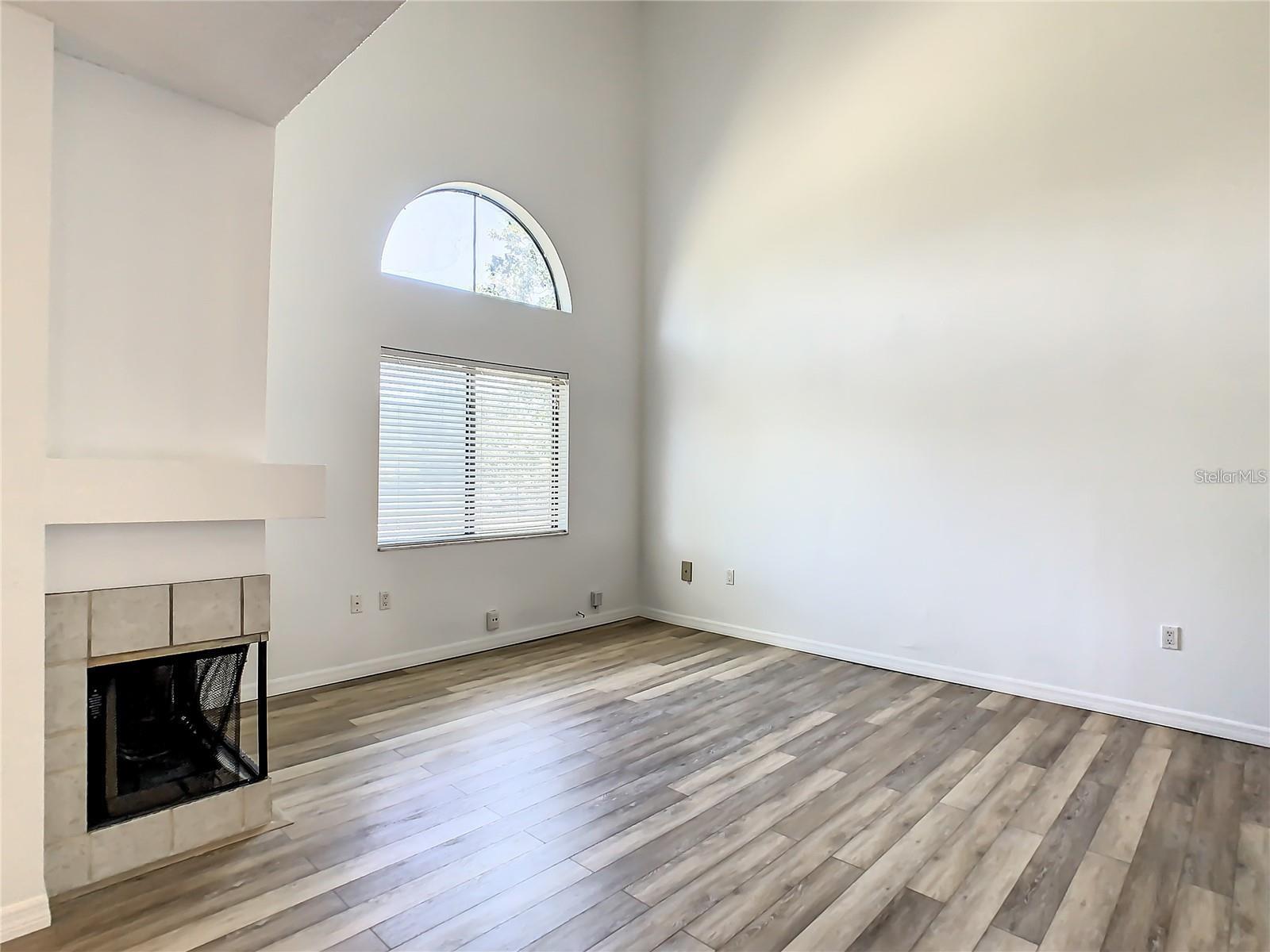 2216 STONINGTON AVE #2216, ORLANDO, FL, 32817