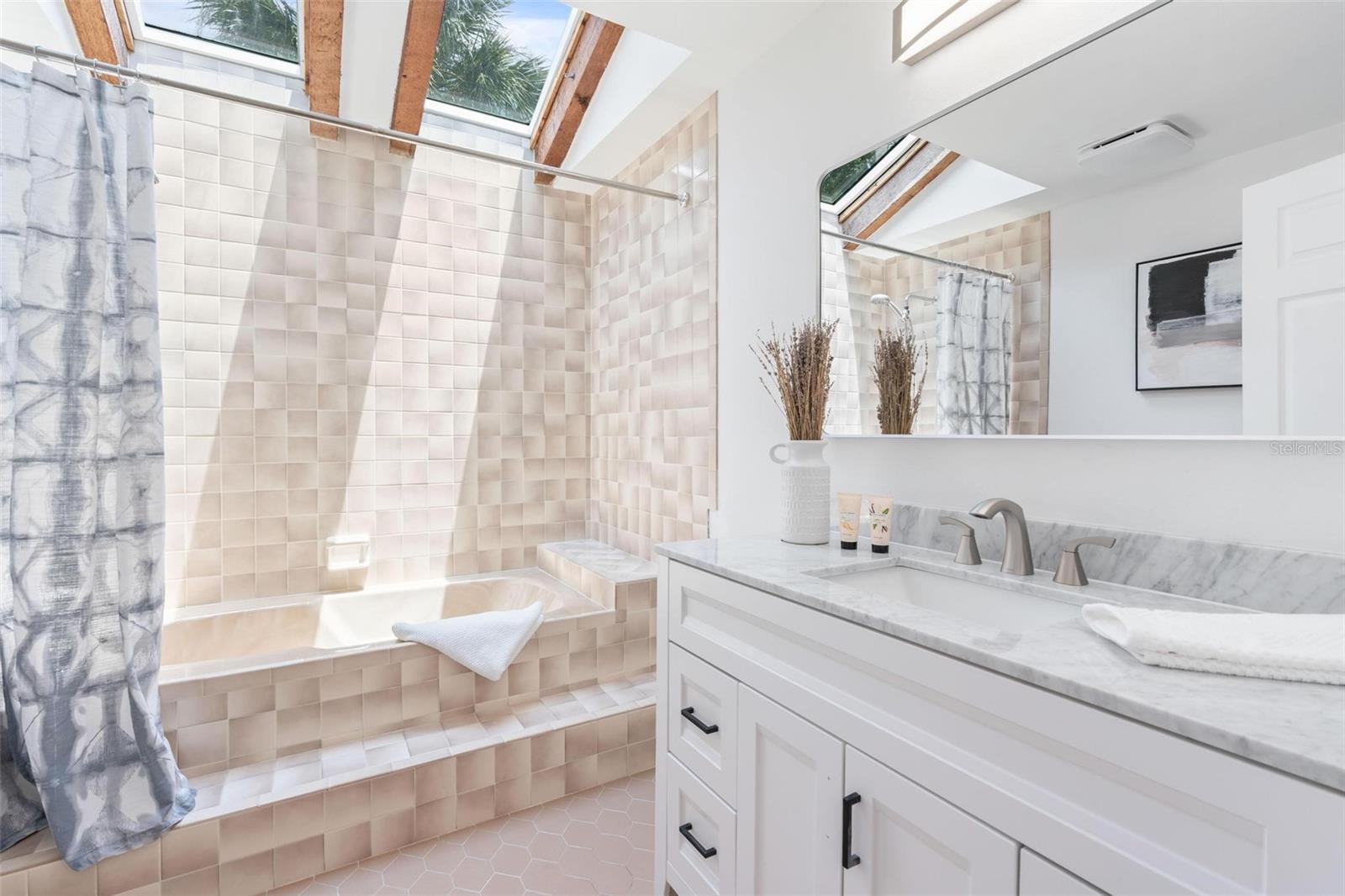 1 BLAKESHIRE PL, PALM COAST, FL, 32137