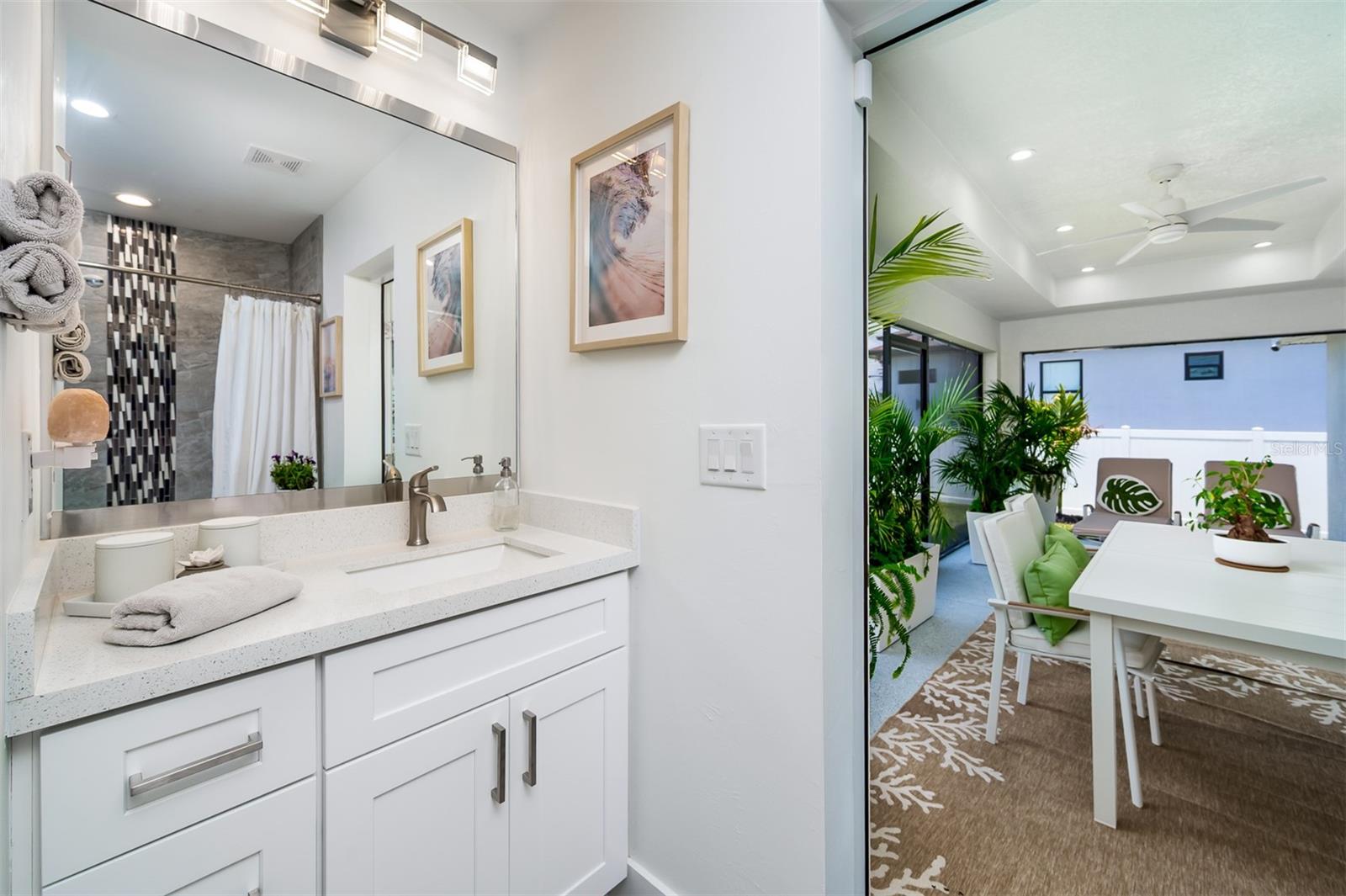 1922 NE 17TH PL, CAPE CORAL, FL, 33909