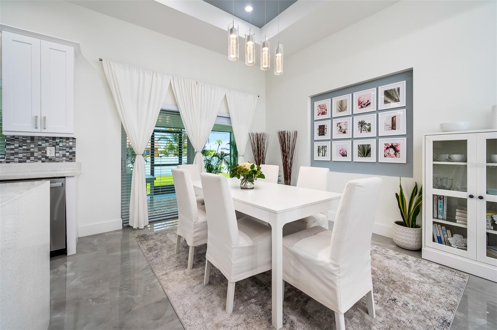 1922 NE 17TH PL, CAPE CORAL, FL, 33909