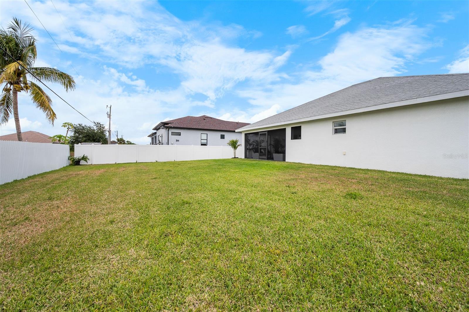 1922 NE 17TH PL, CAPE CORAL, FL, 33909