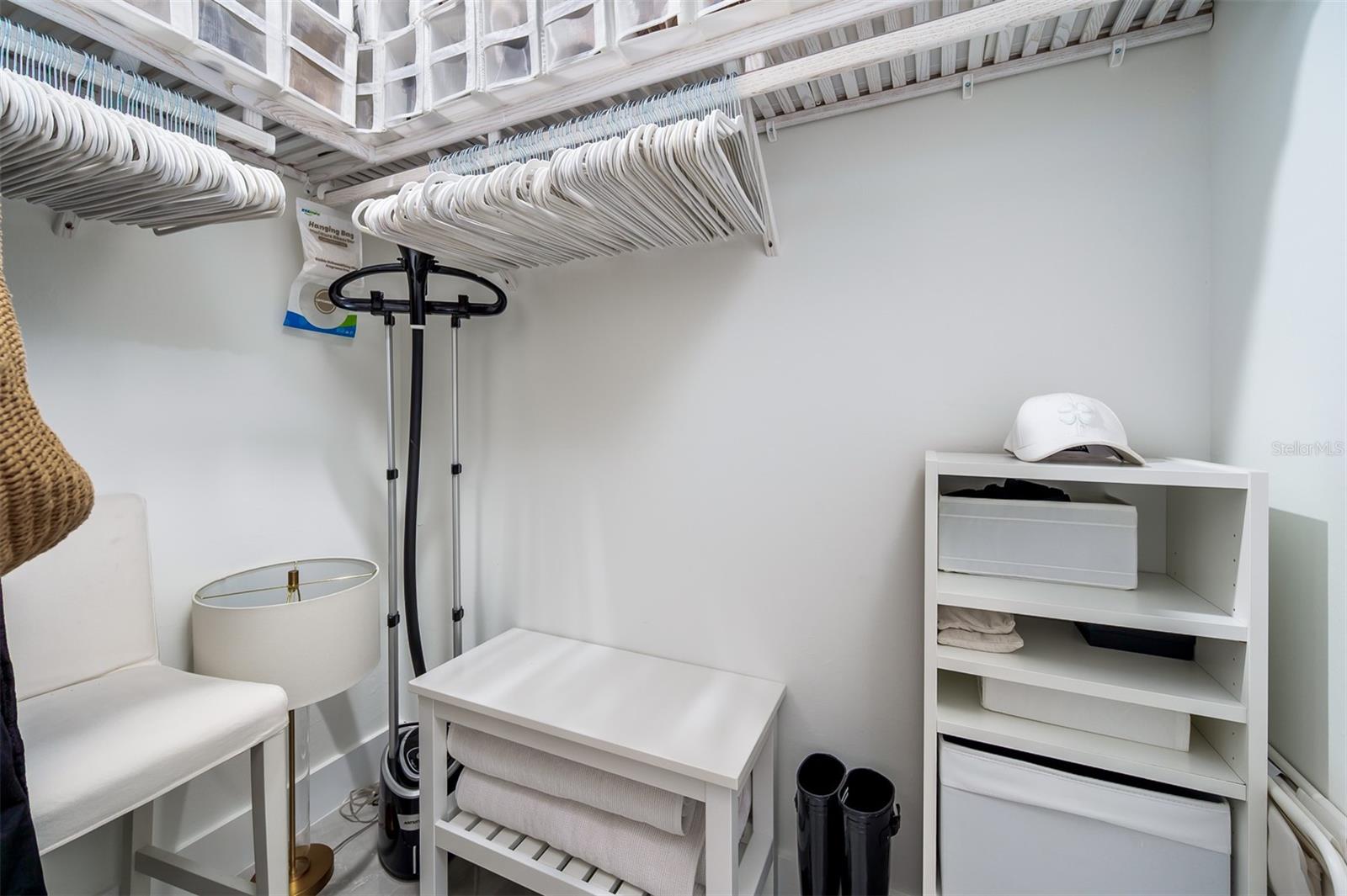 1922 NE 17TH PL, CAPE CORAL, FL, 33909