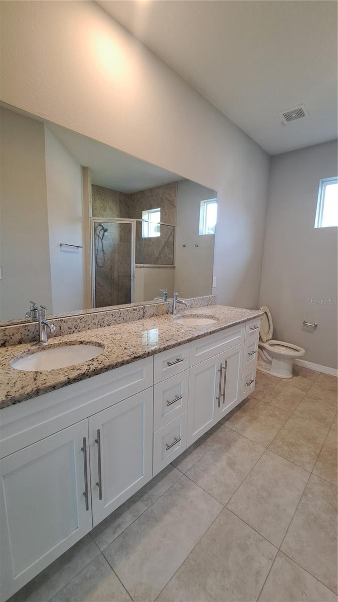 60 RALEIGH DR, PALM COAST, FL, 32164