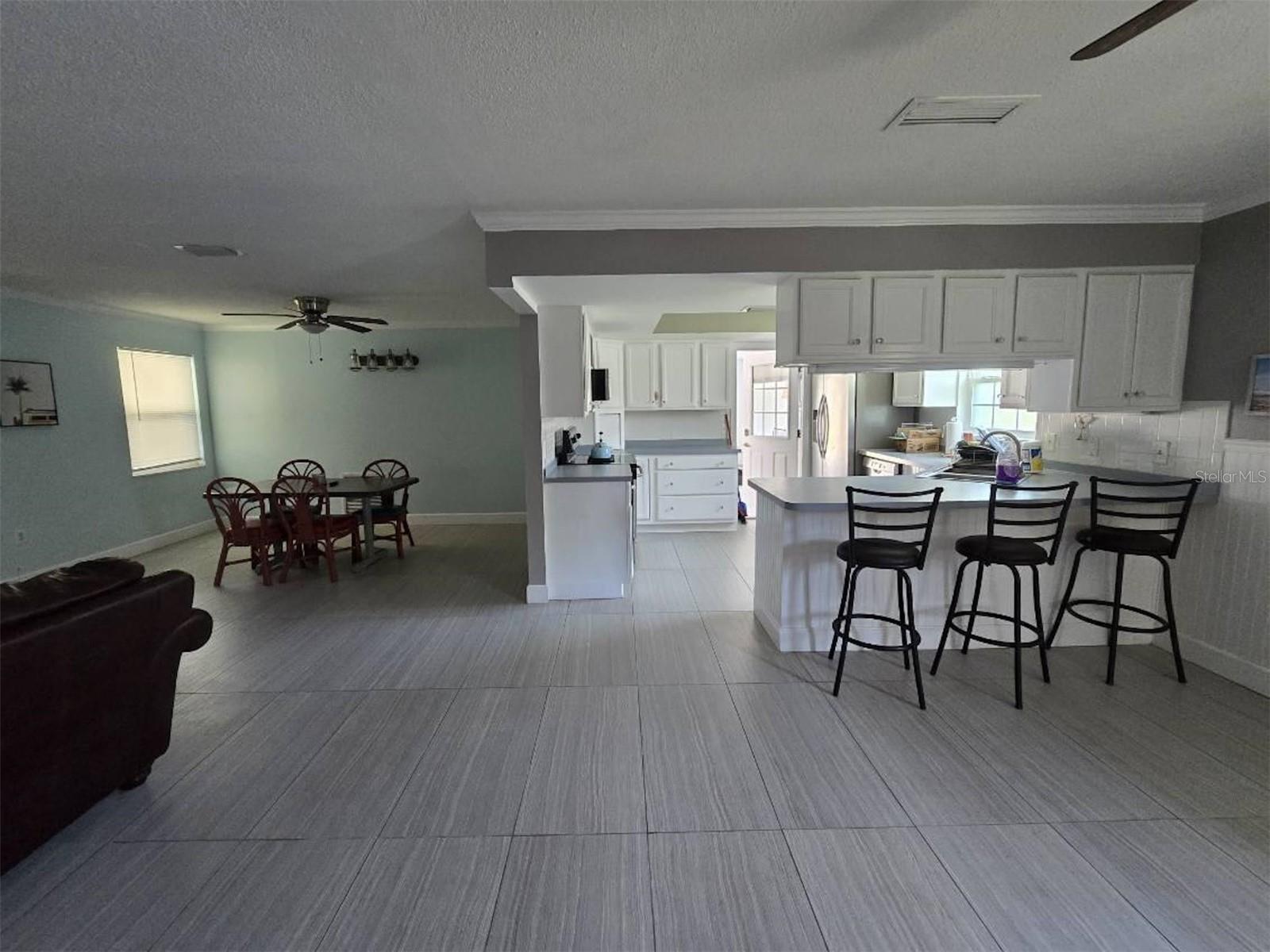 333 W OSCEOLA LN, COCOA BEACH, FL, 32931