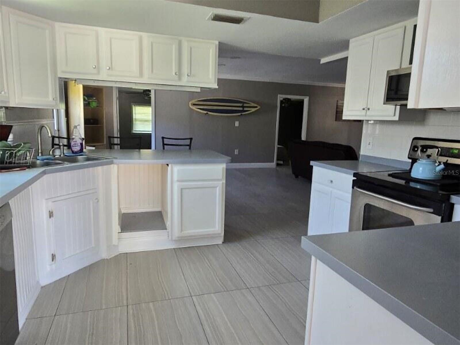 333 W OSCEOLA LN, COCOA BEACH, FL, 32931