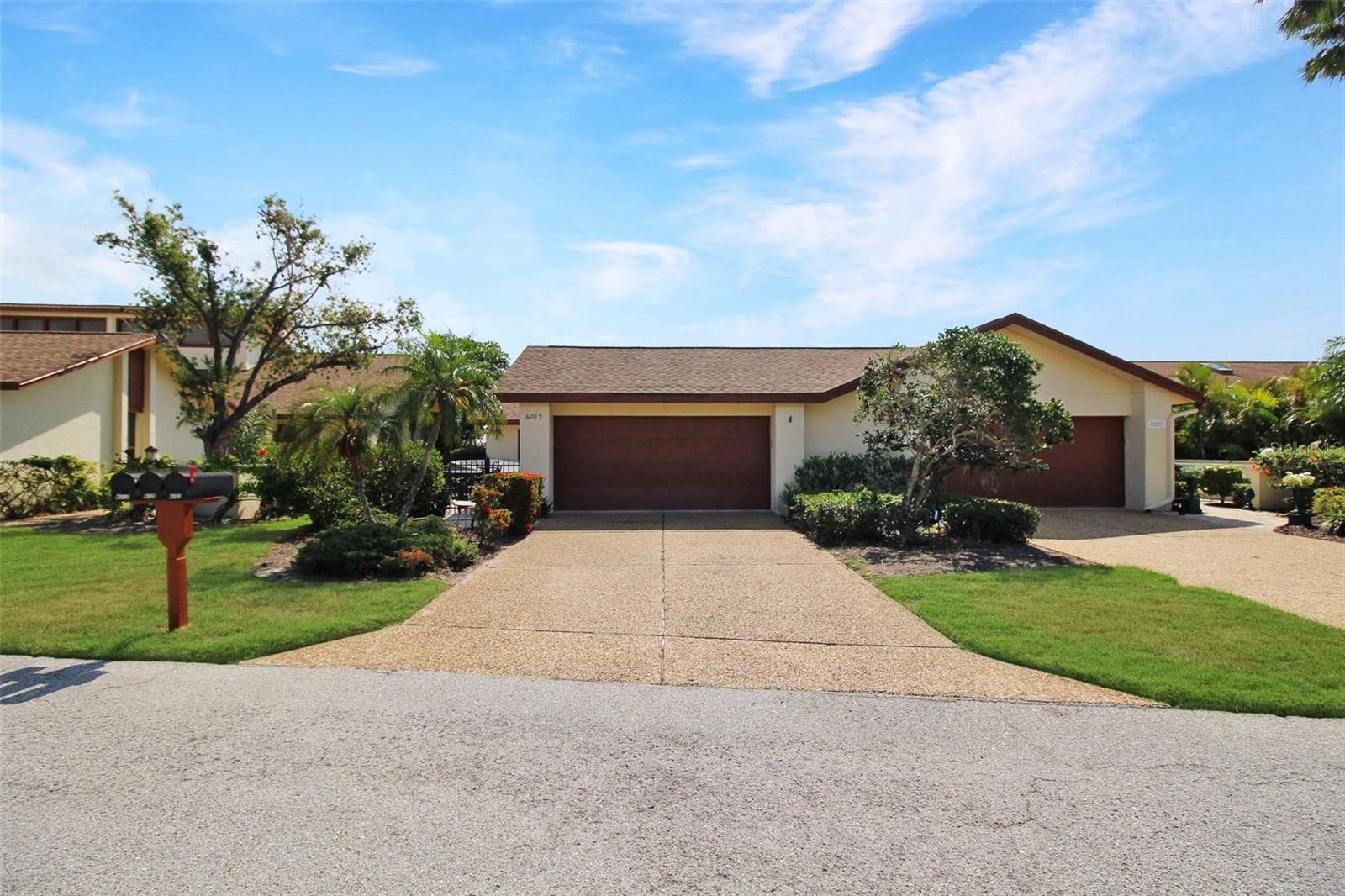 6019 COURTSIDE DR, BRADENTON, FL, 34210