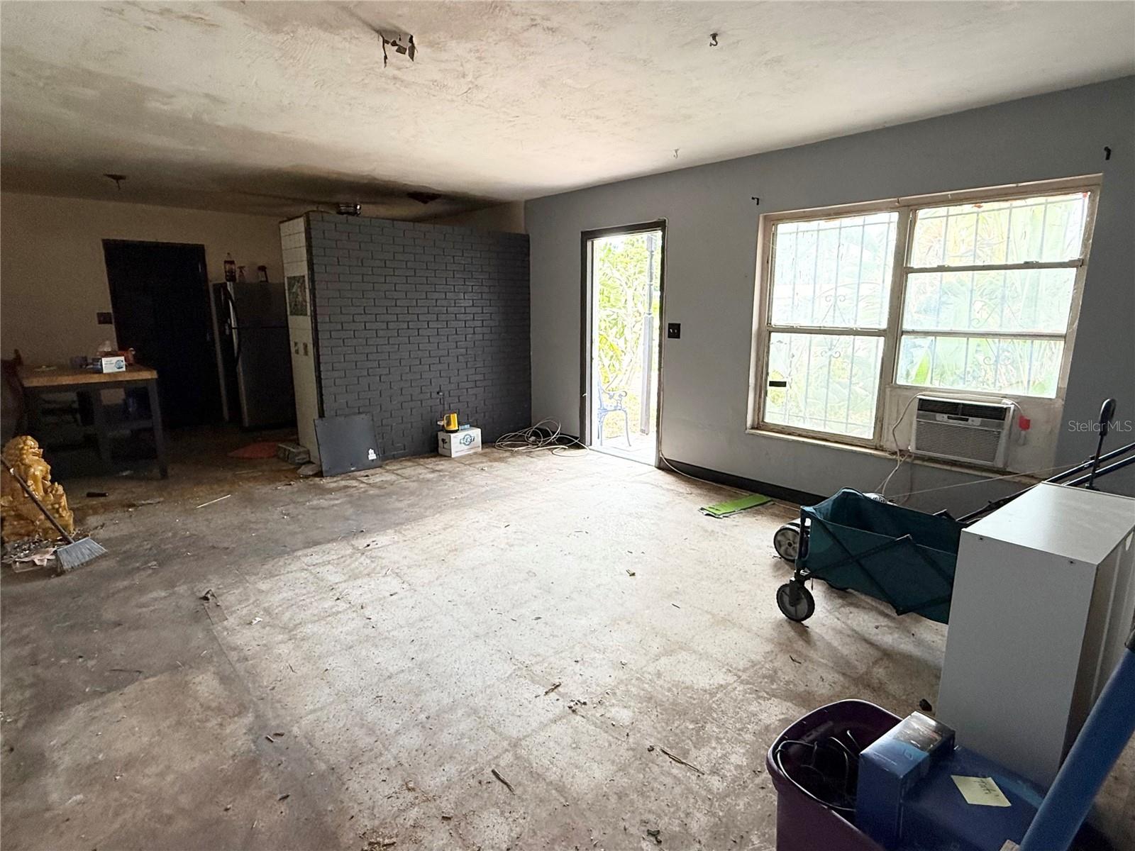 6715 16TH ST N, ST PETERSBURG, FL, 33702