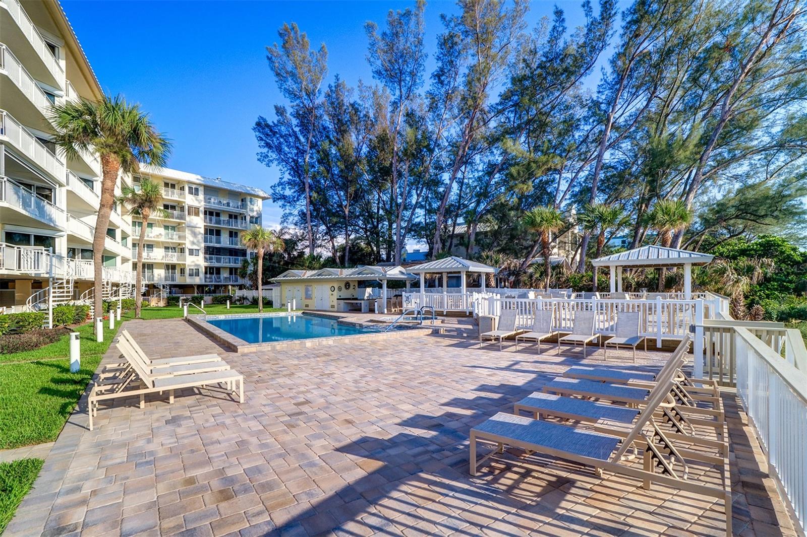 2504 GULF BLVD #201, INDIAN ROCKS BEACH, FL, 33785