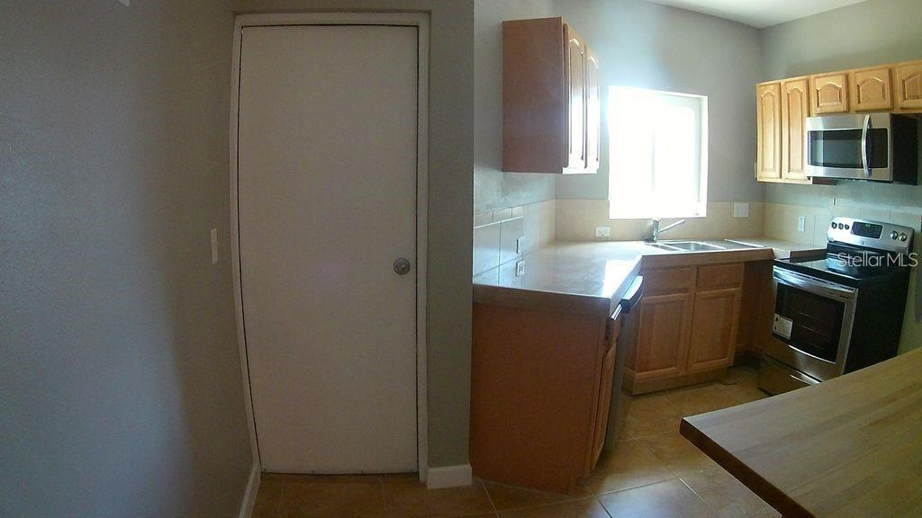 57 25TH ST N, ST PETERSBURG, FL, 33713