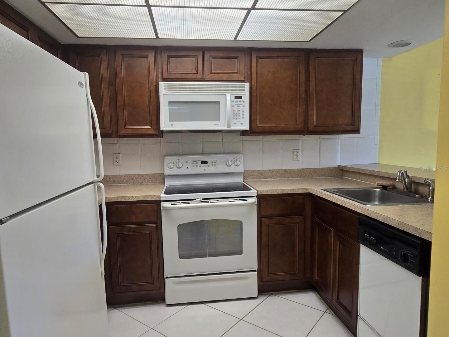 3100 SIR HAMILTON CIR #1, TITUSVILLE, FL, 32780