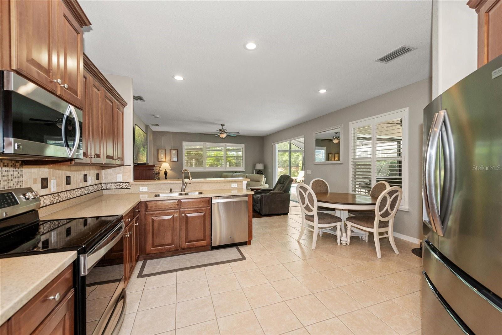 9646 BLUE STONE CIR, FORT MYERS, FL, 33913