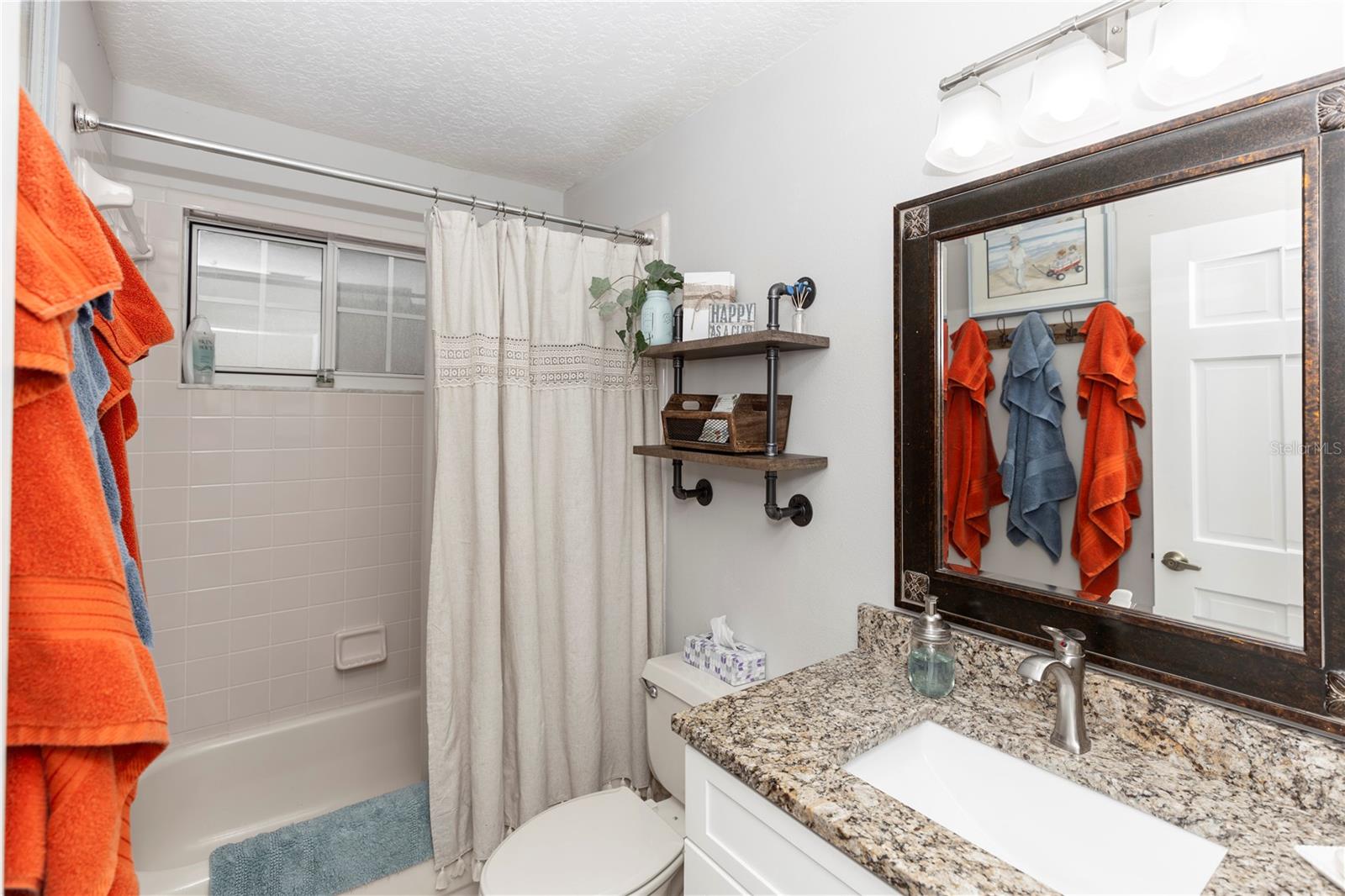 20 MONROE AVE, DEBARY, FL, 32713