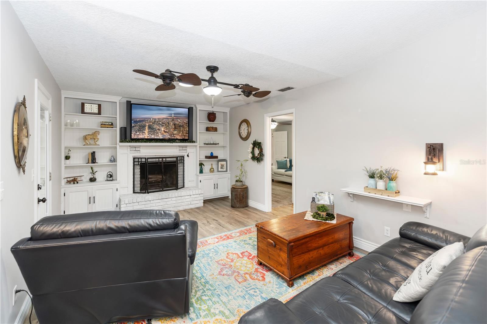 20 MONROE AVE, DEBARY, FL, 32713