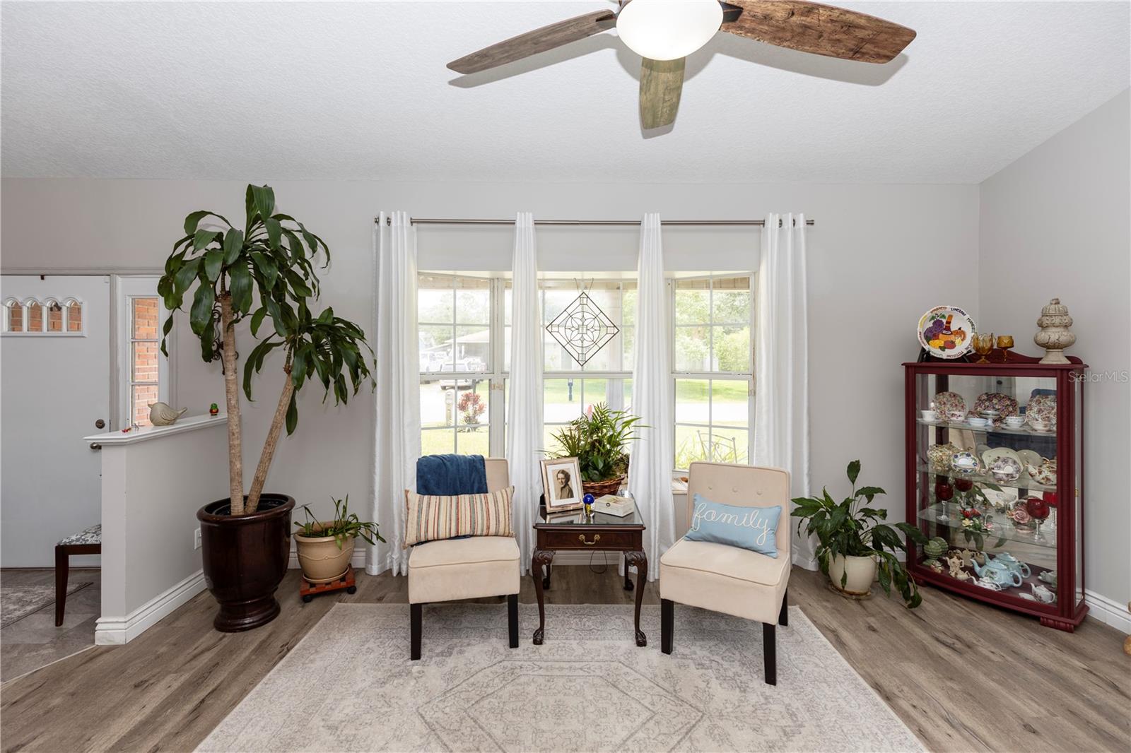 20 MONROE AVE, DEBARY, FL, 32713