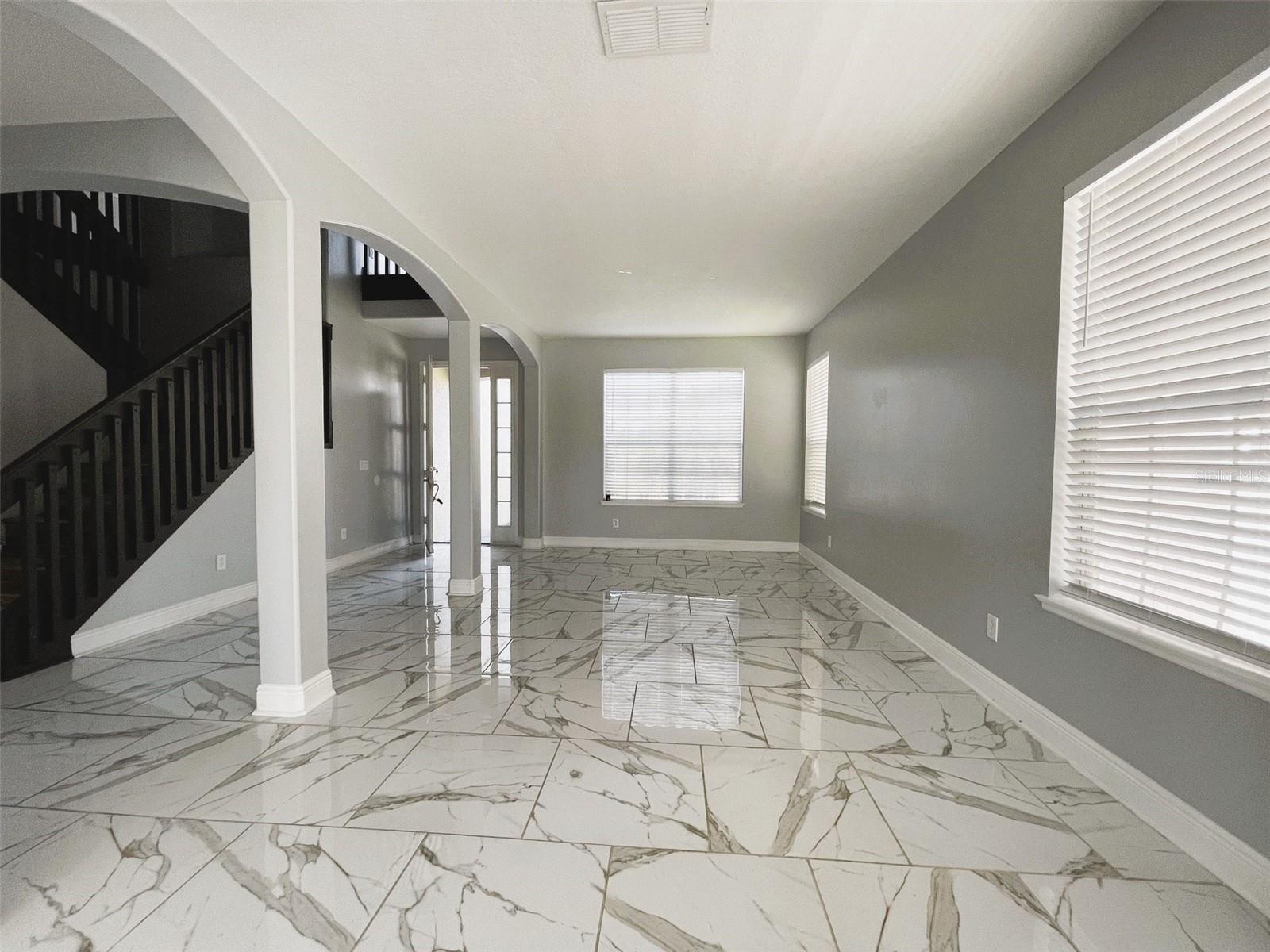 2113 CEDAR GARDEN DR, ORLANDO, FL, 32824