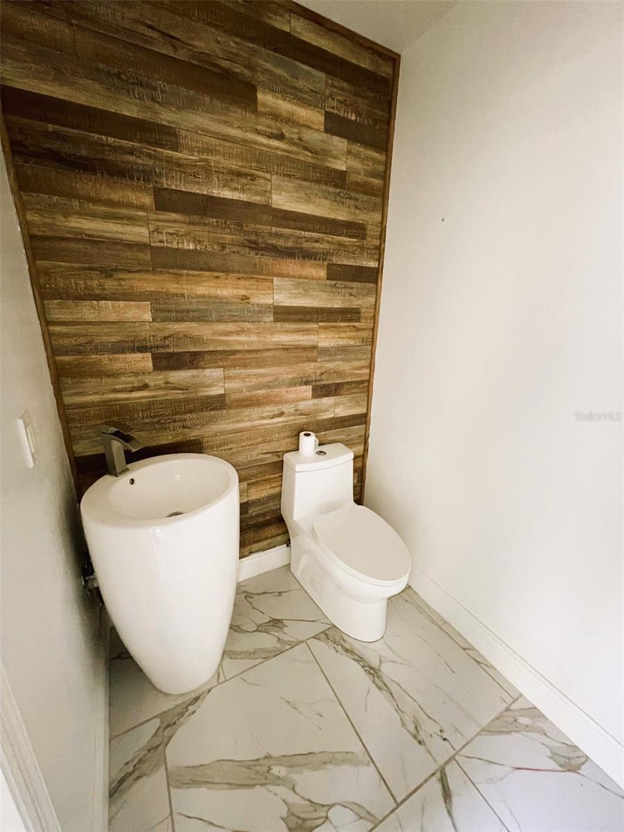 2113 CEDAR GARDEN DR, ORLANDO, FL, 32824