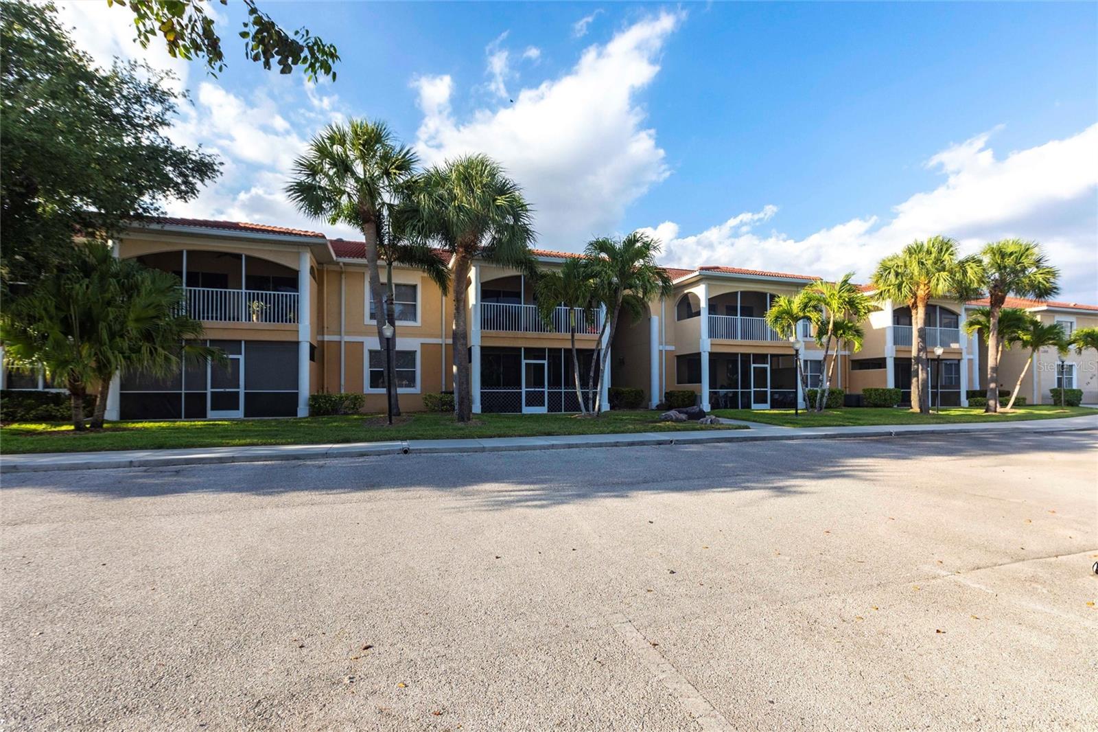12505 MCGREGOR BLVD #213B, FORT MYERS, FL, 33919