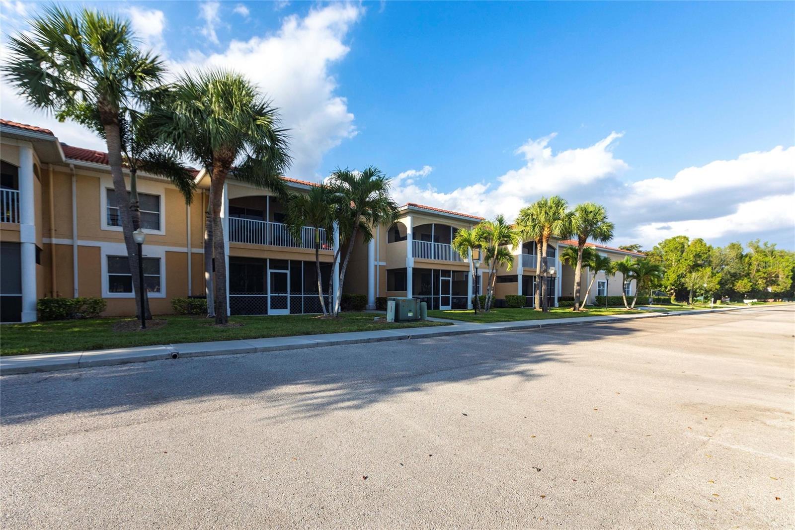 12505 MCGREGOR BLVD #213B, FORT MYERS, FL, 33919