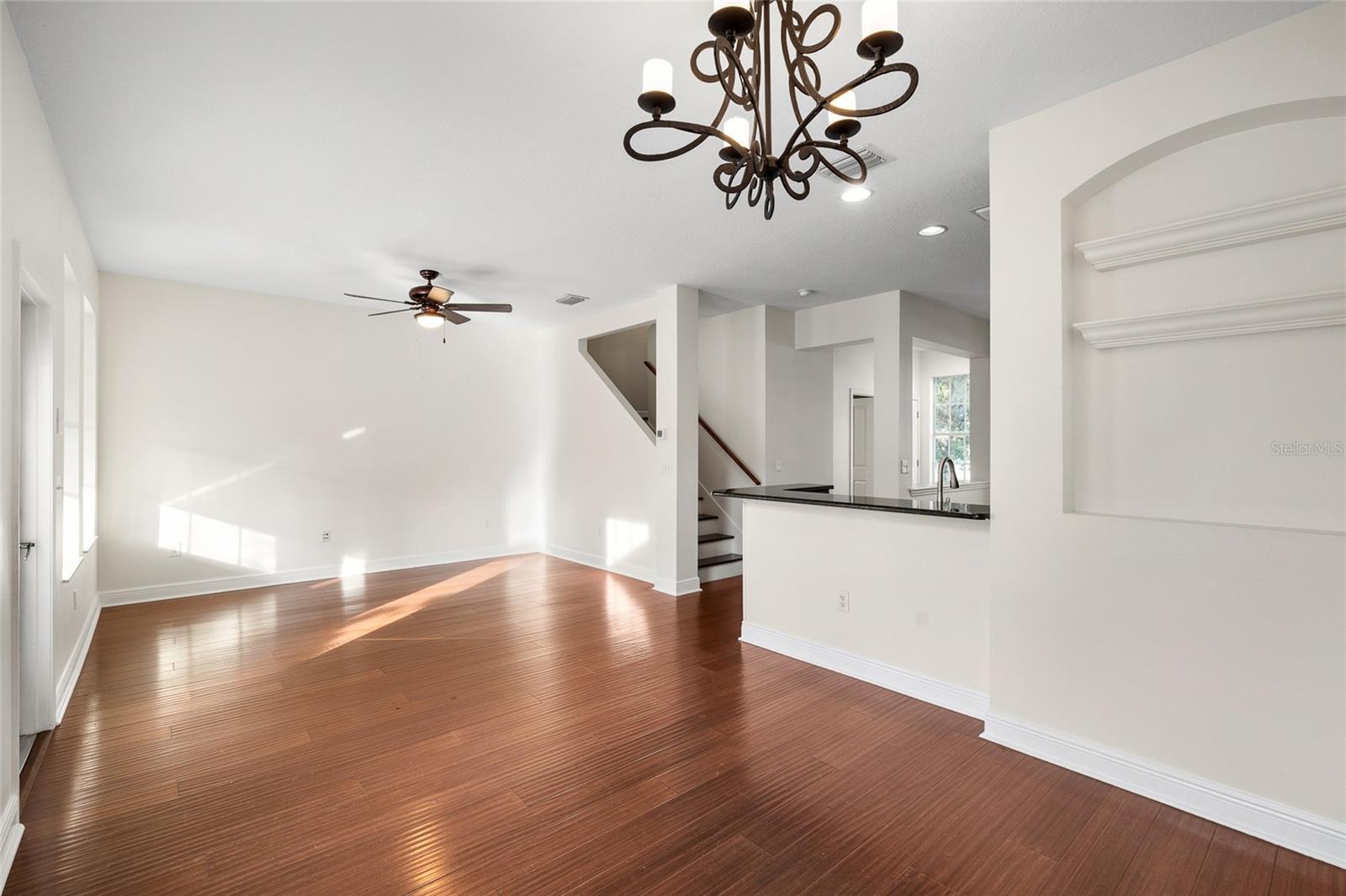 14648 BOURNEMOUTH RD, TAMPA, FL, 33626