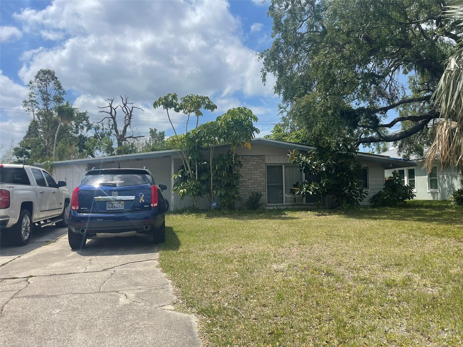 2494 S MILMAR DR, SARASOTA, FL, 34237