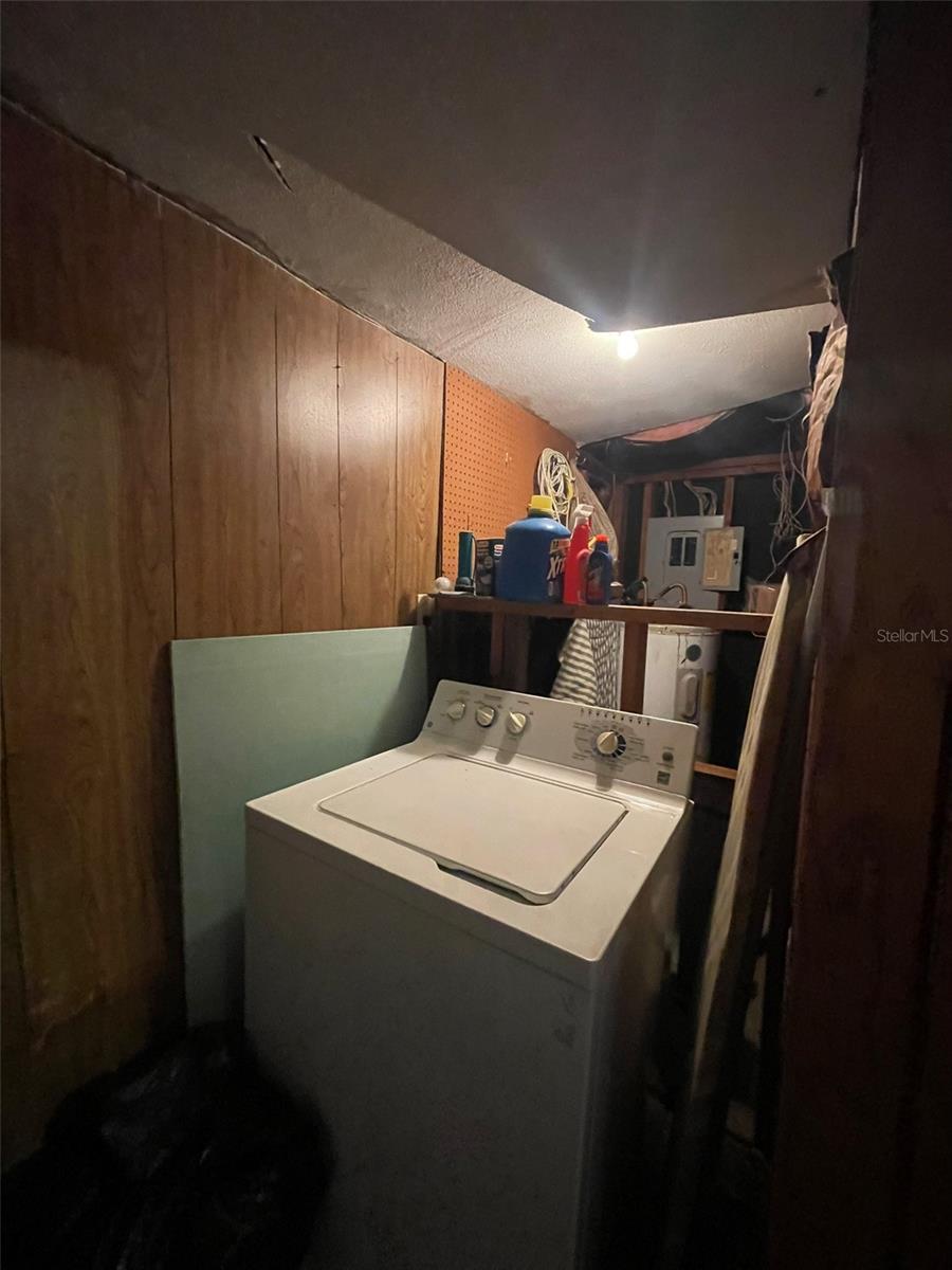 2494 S MILMAR DR, SARASOTA, FL, 34237