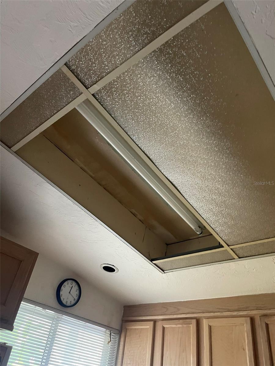 2494 S MILMAR DR, SARASOTA, FL, 34237