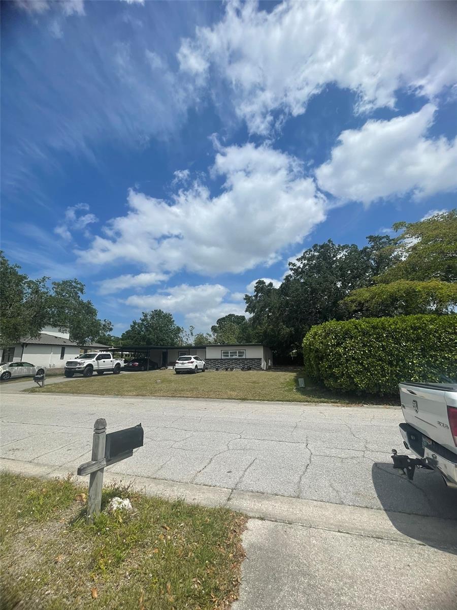 2494 S MILMAR DR, SARASOTA, FL, 34237