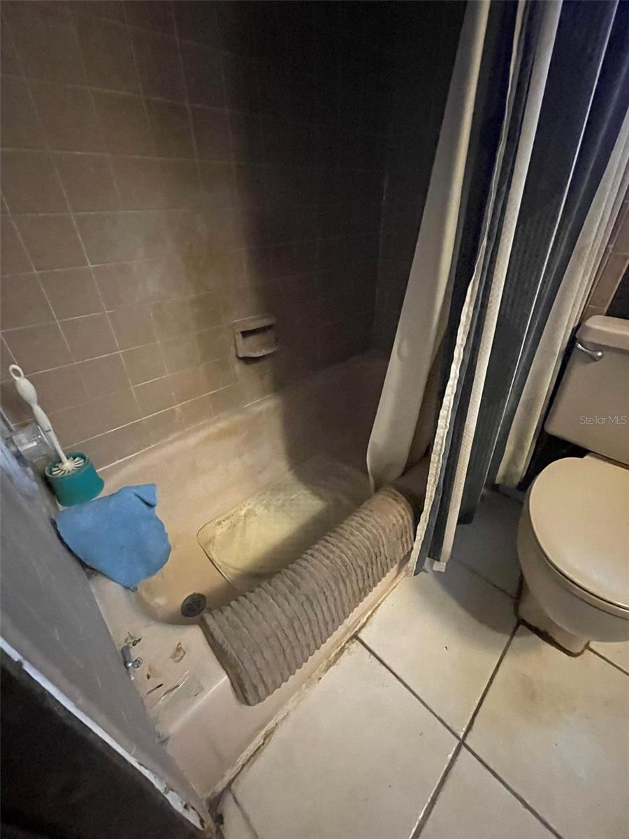 2494 S MILMAR DR, SARASOTA, FL, 34237