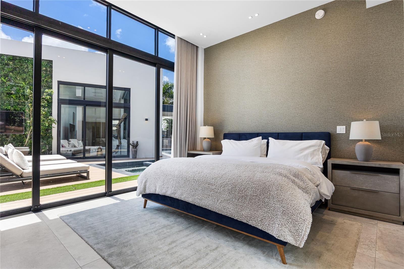 PR9113512 Property Photo