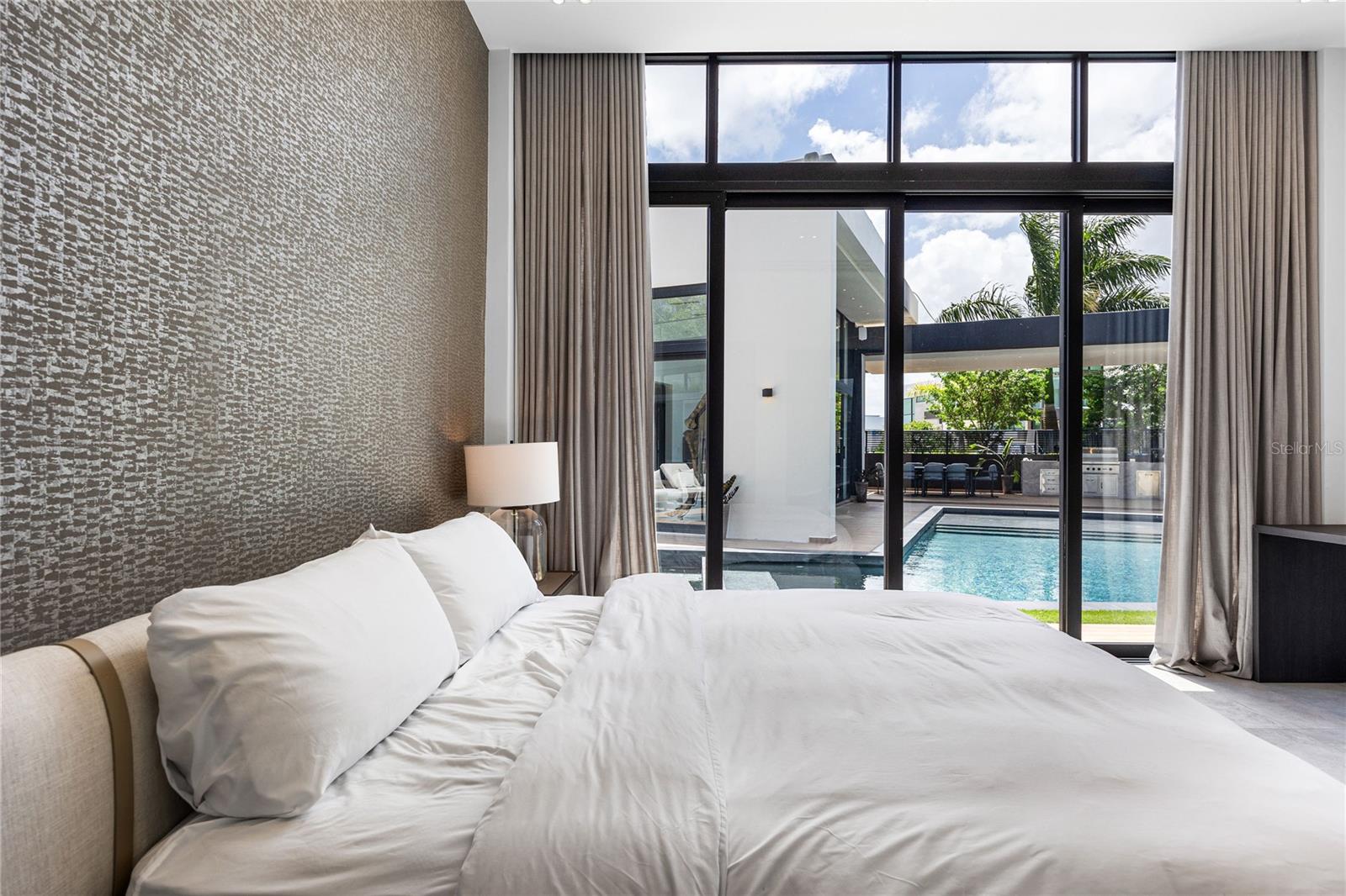 PR9113512 Property Photo