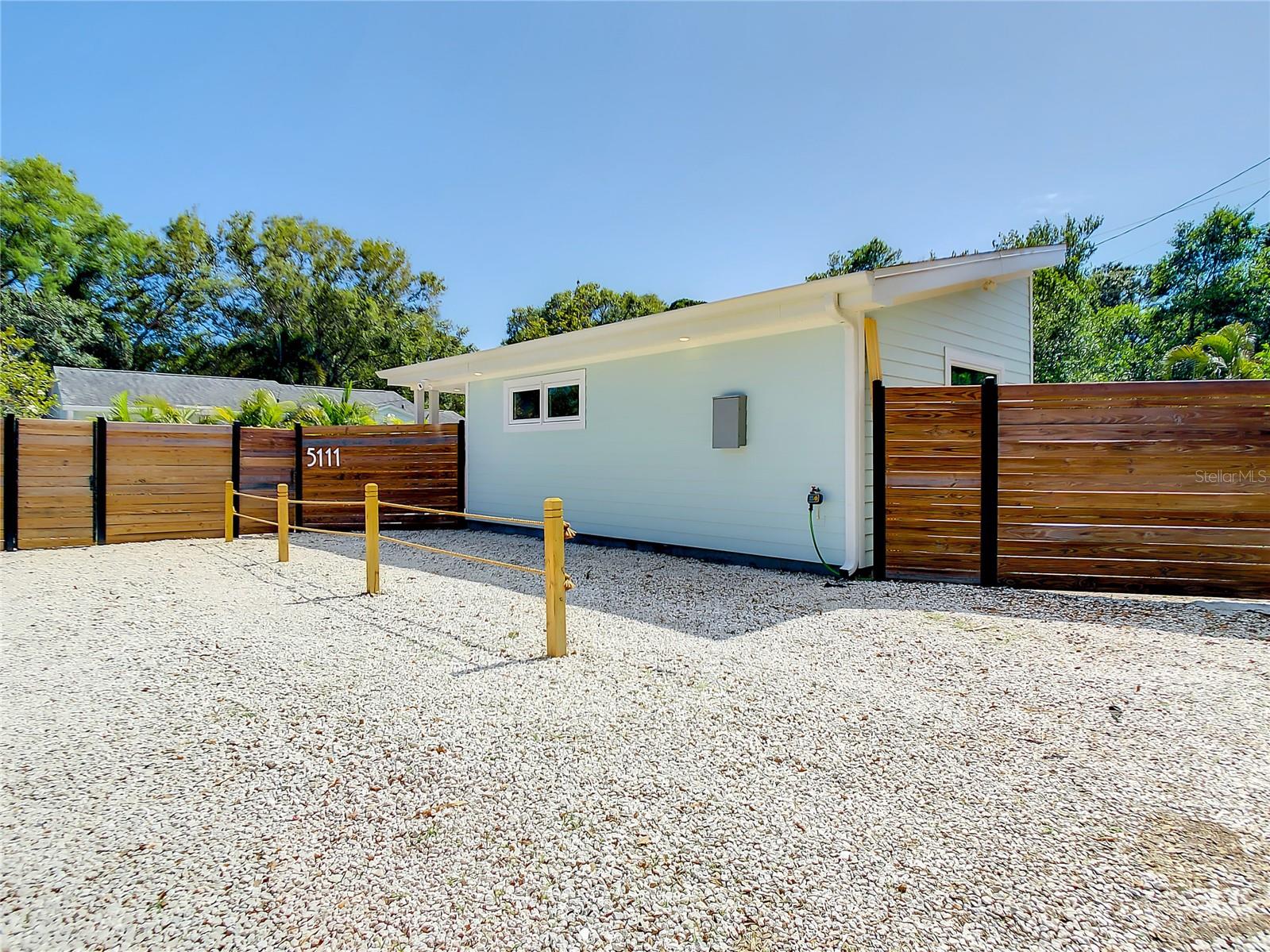 5111 28TH AVE N, ST PETERSBURG, FL, 33710