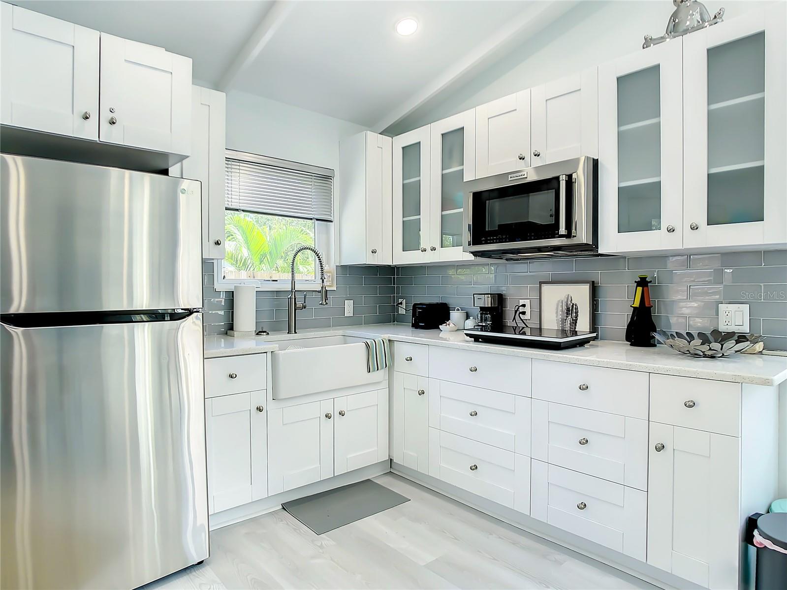 5111 28TH AVE N, ST PETERSBURG, FL, 33710