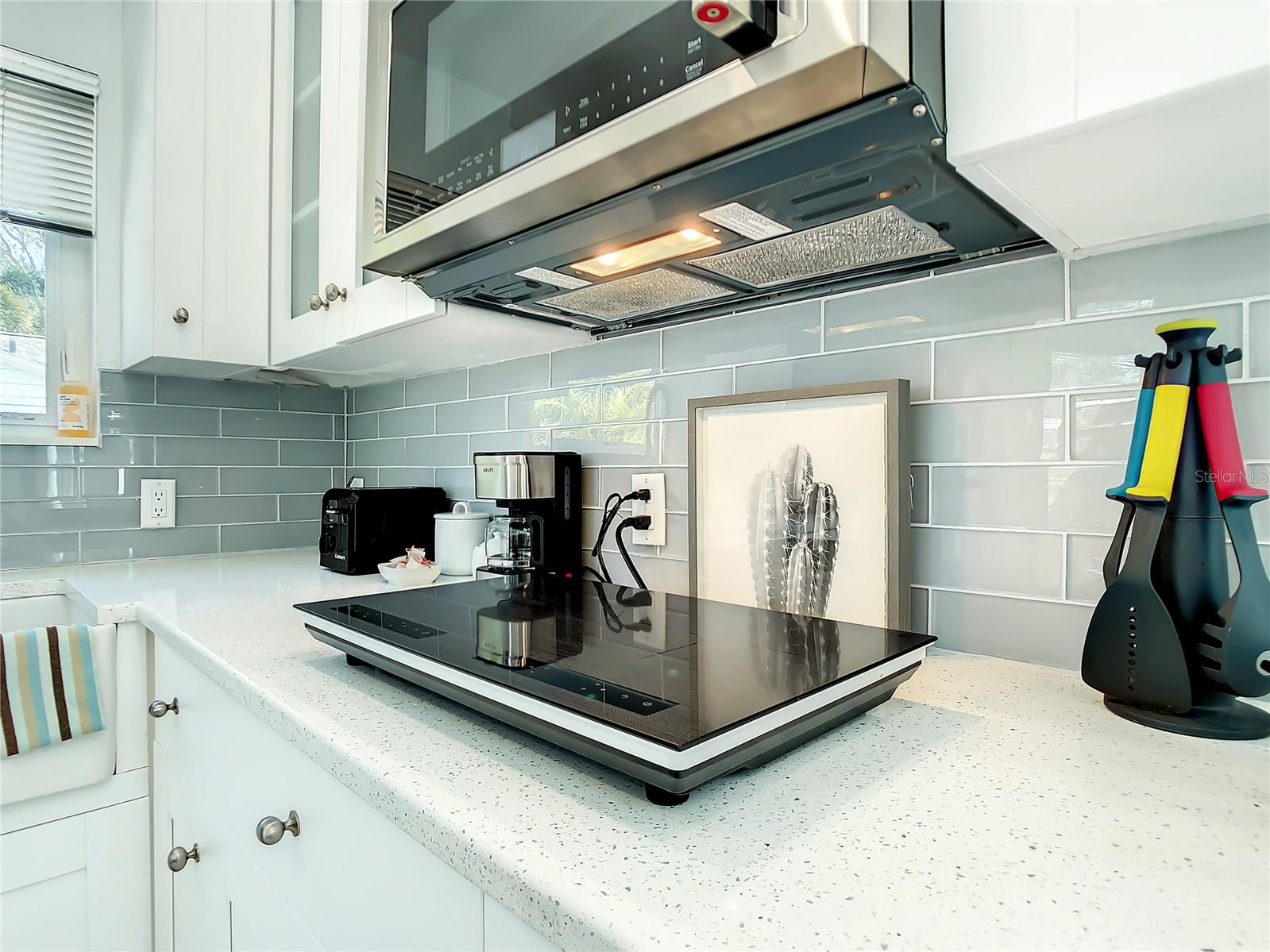 5111 28TH AVE N, ST PETERSBURG, FL, 33710