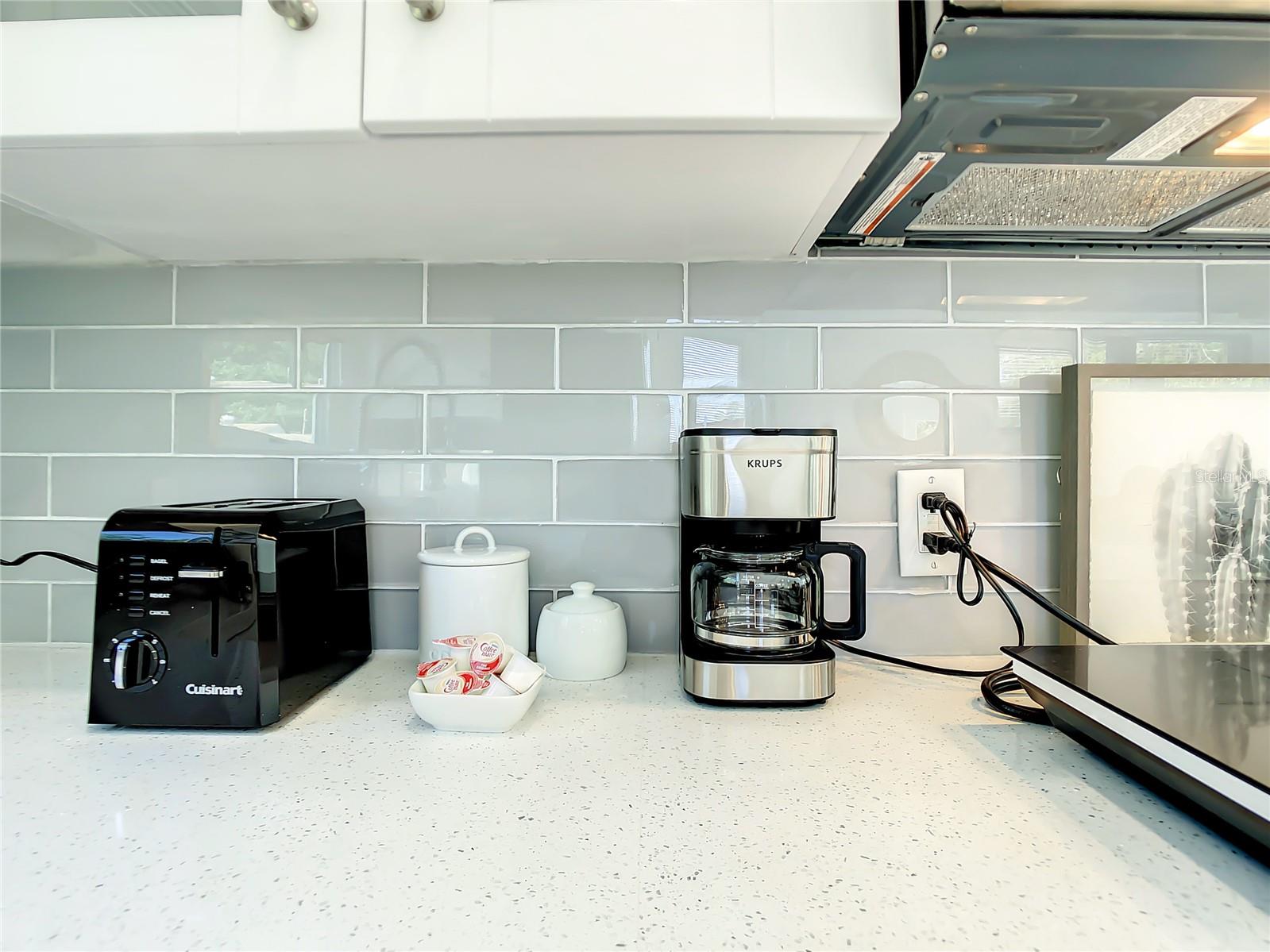 5111 28TH AVE N, ST PETERSBURG, FL, 33710