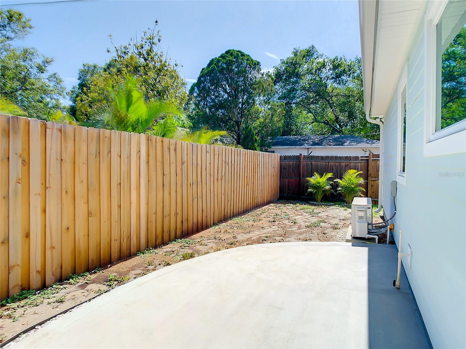 5111 28TH AVE N, ST PETERSBURG, FL, 33710