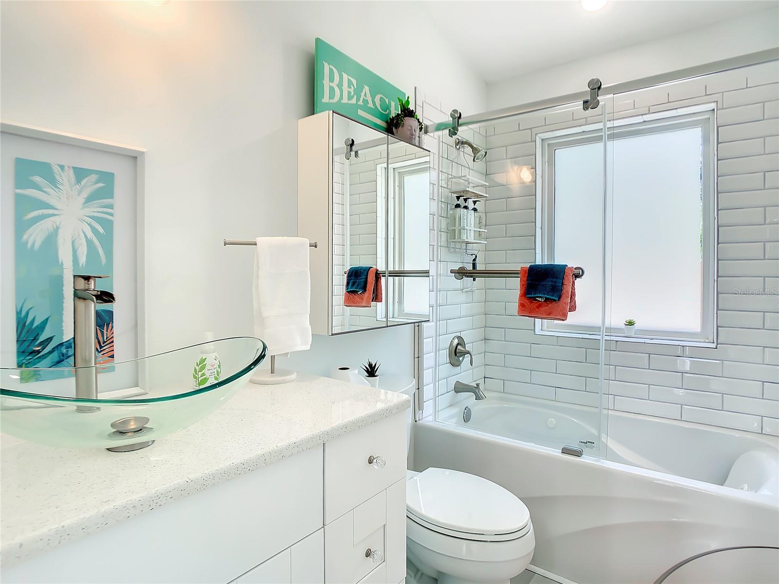 5111 28TH AVE N, ST PETERSBURG, FL, 33710