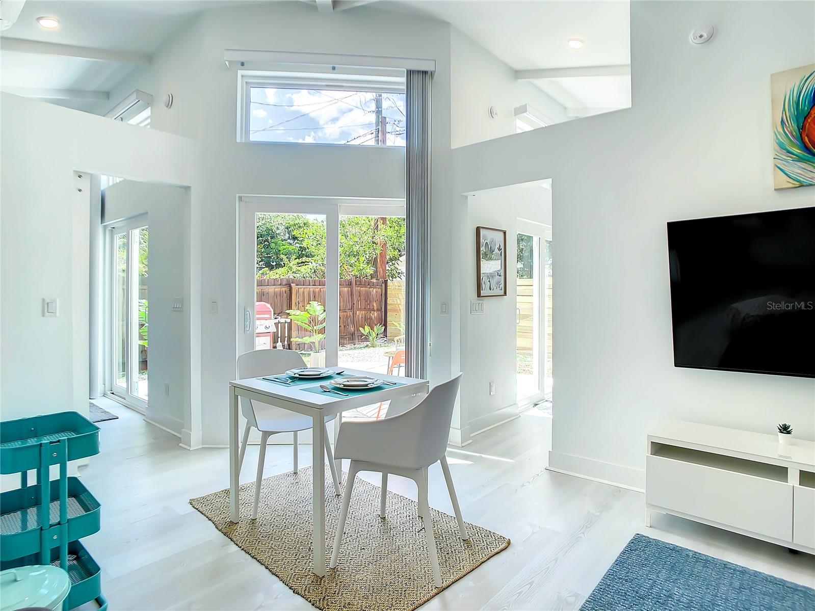 5111 28TH AVE N, ST PETERSBURG, FL, 33710