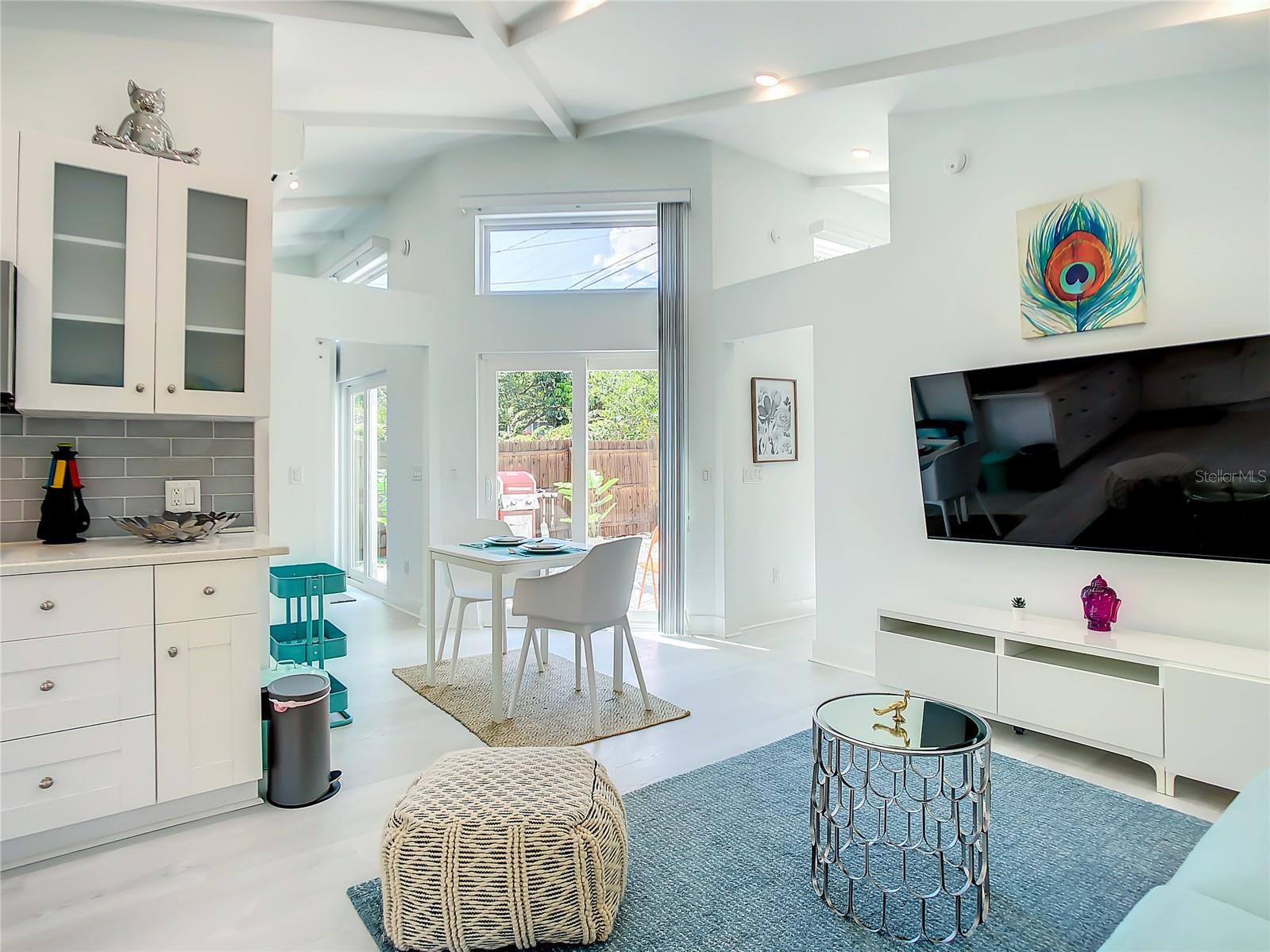 5111 28TH AVE N, ST PETERSBURG, FL, 33710