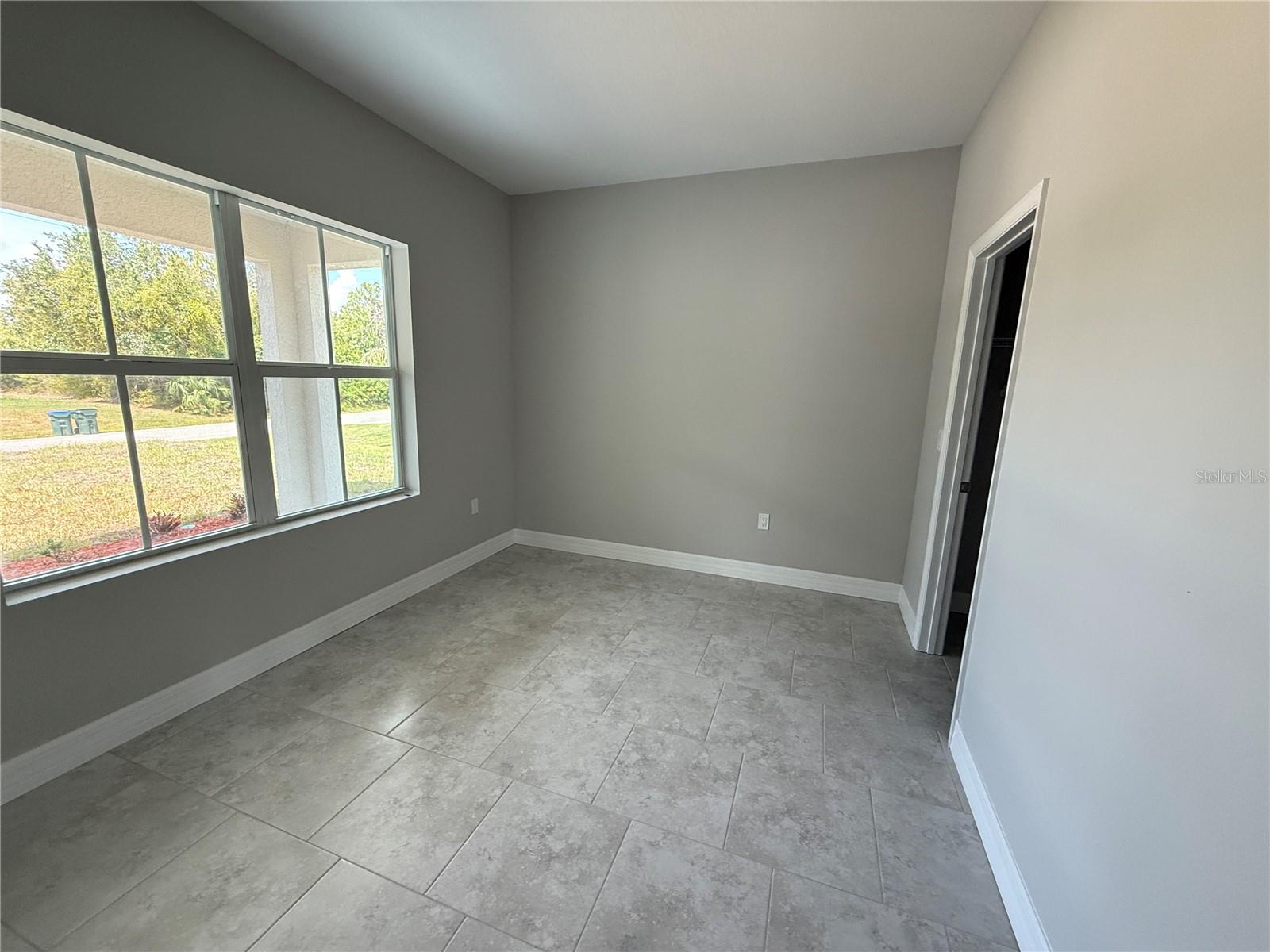 1412 MINNEAPOLIS AVE, NORTH PORT, FL, 34286