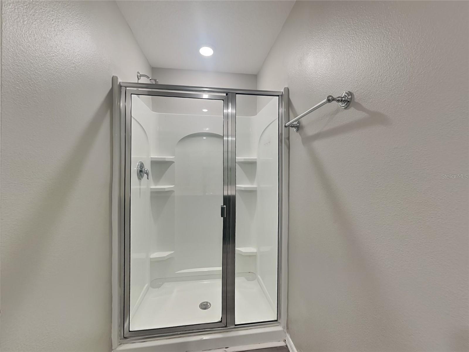 1576 WYNFORD CIR, TAVARES, FL, 32778