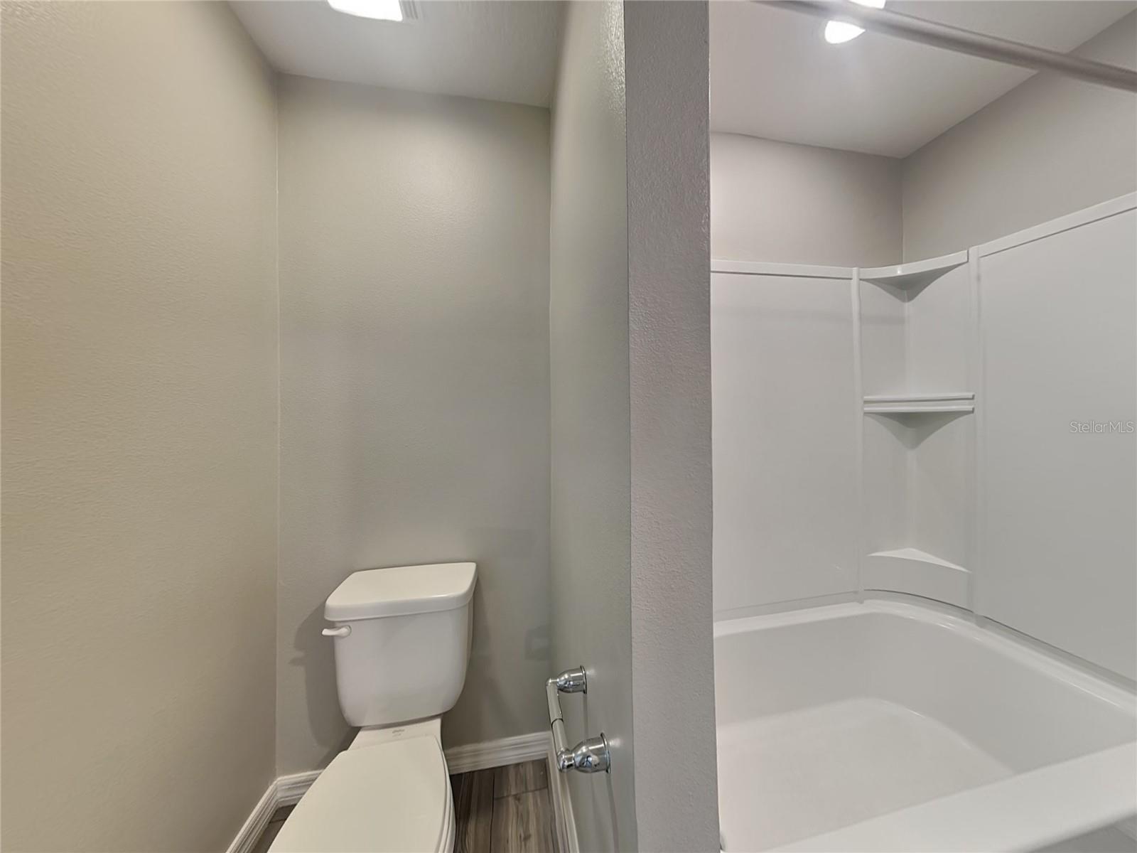 1576 WYNFORD CIR, TAVARES, FL, 32778