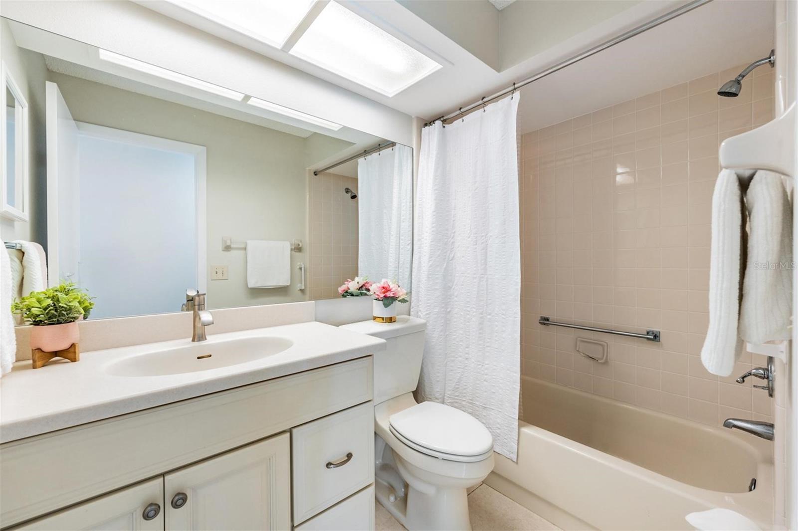 3956 TARPON POINTE CIR, PALM HARBOR, FL, 34684