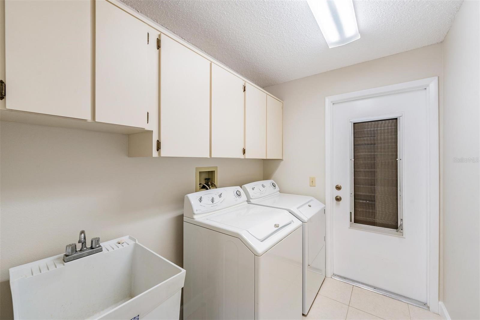 3956 TARPON POINTE CIR, PALM HARBOR, FL, 34684