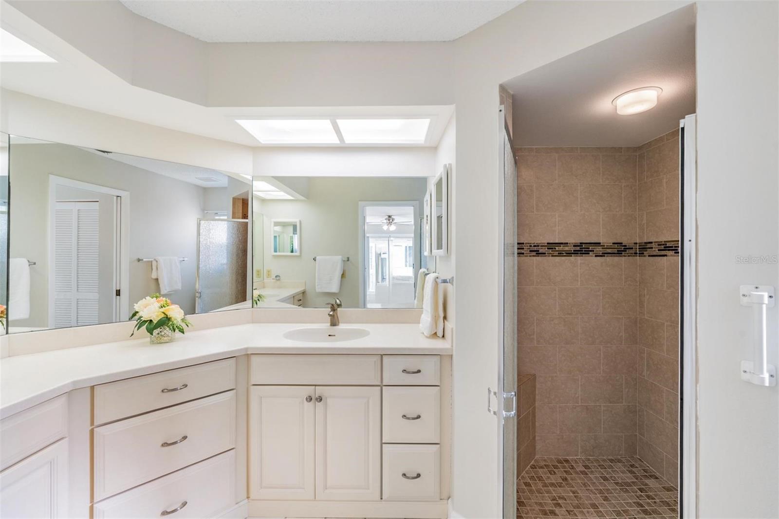 3956 TARPON POINTE CIR, PALM HARBOR, FL, 34684