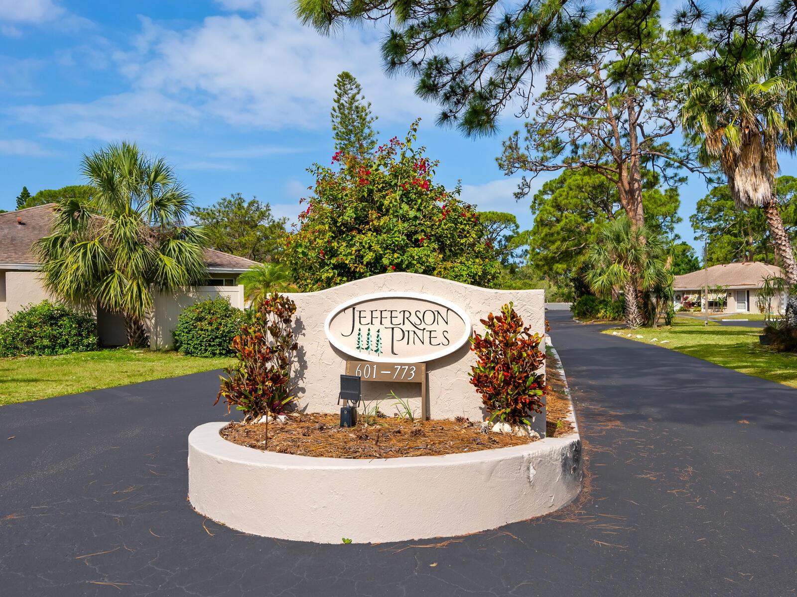 635 N JEFFERSON AVE #635, SARASOTA, FL, 34237