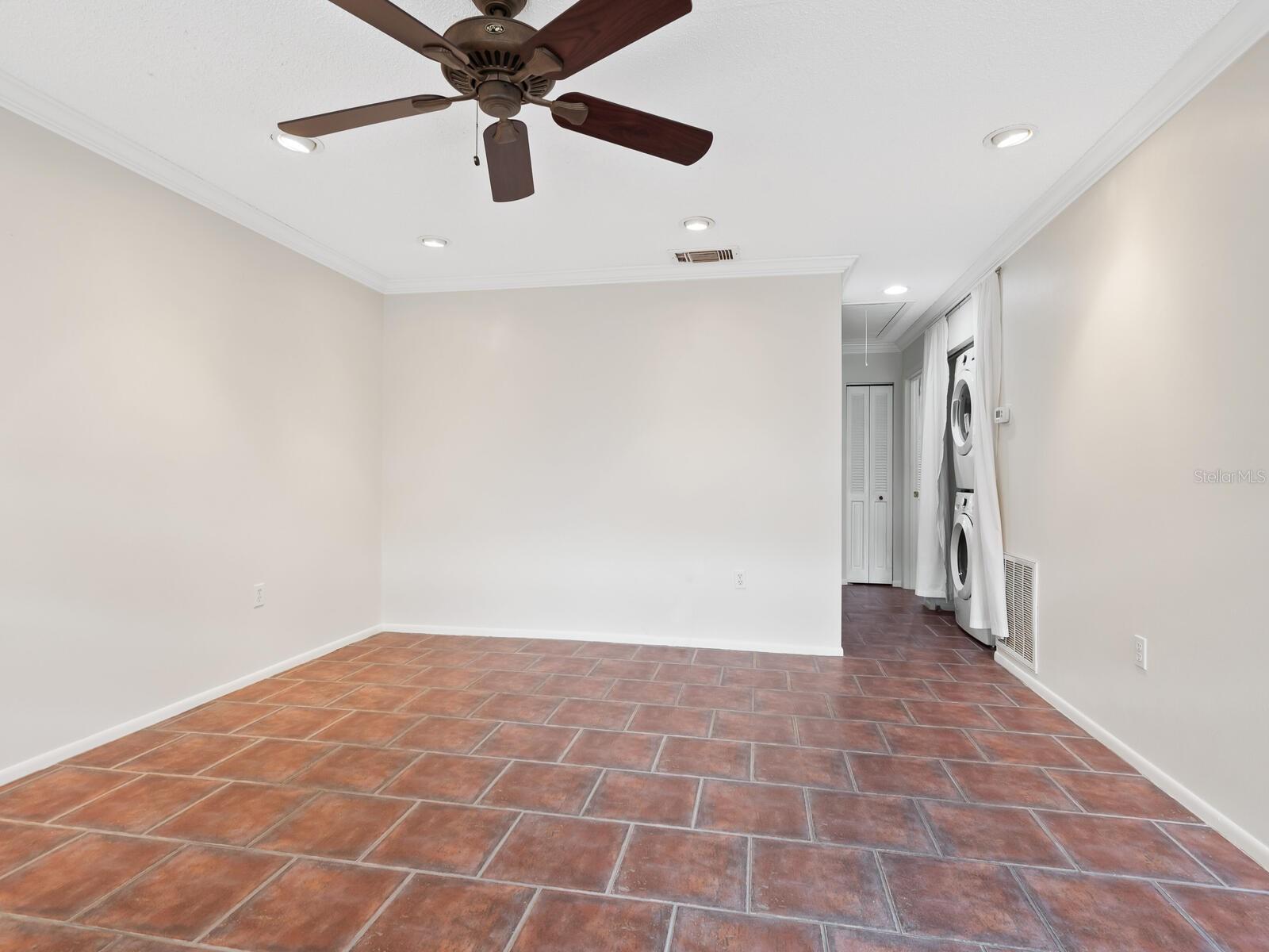 635 N JEFFERSON AVE #635, SARASOTA, FL, 34237