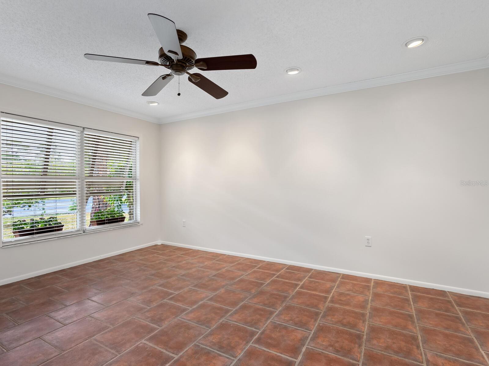 635 N JEFFERSON AVE #635, SARASOTA, FL, 34237