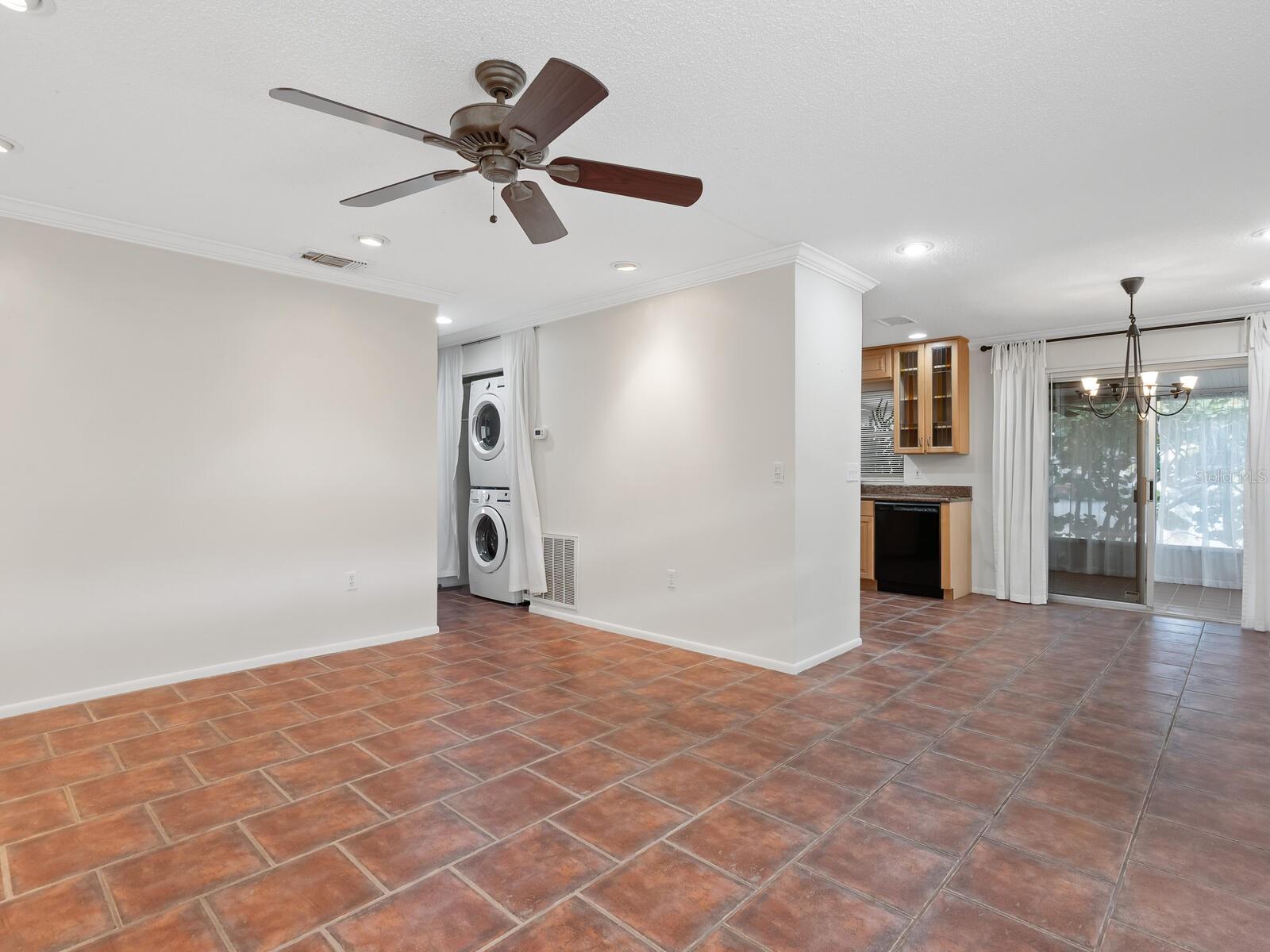 635 N JEFFERSON AVE #635, SARASOTA, FL, 34237